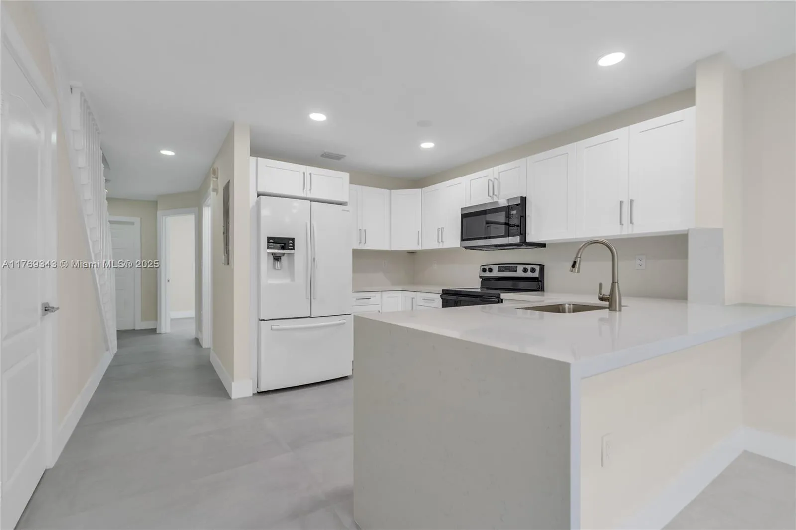 3167 Sw 129th Ter 163, Miramar, Florida 33027, Miramar, Florida 33027, 3 Bedrooms Bedrooms, ,3 BathroomsBathrooms,Residential Lease,For Rent,3167 Sw 129th Ter 163, Miramar, Florida 33027,A11769343