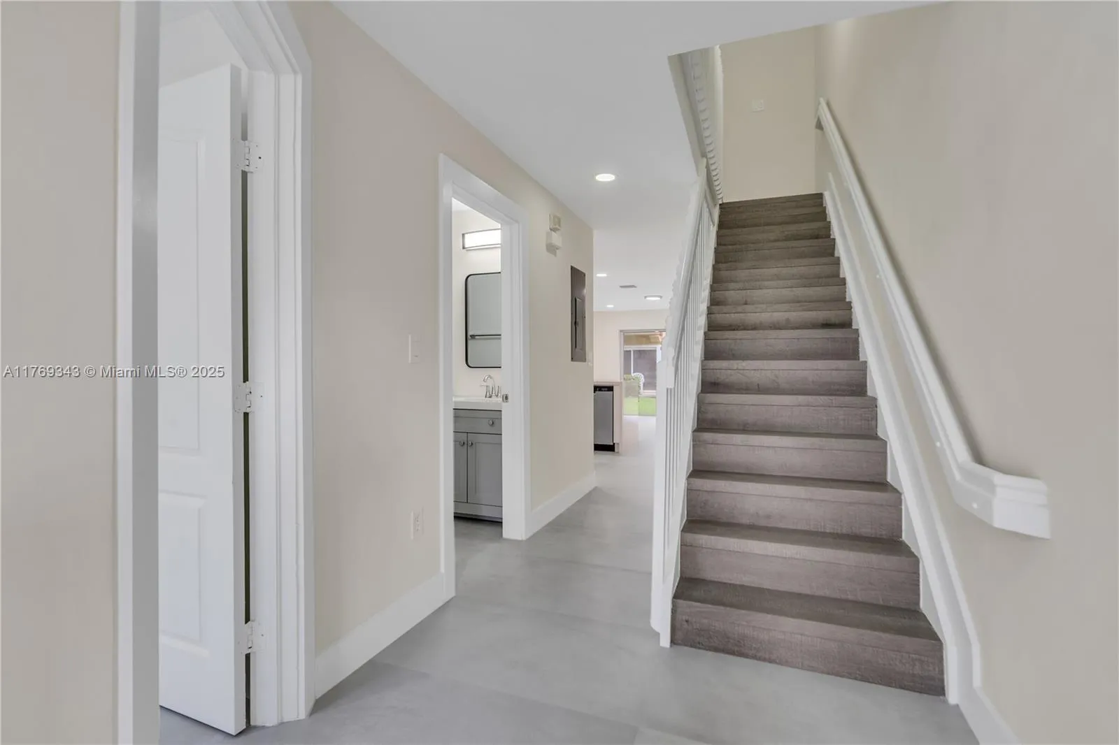 3167 Sw 129th Ter 163, Miramar, Florida 33027, Miramar, Florida 33027, 3 Bedrooms Bedrooms, ,3 BathroomsBathrooms,Residential Lease,For Rent,3167 Sw 129th Ter 163, Miramar, Florida 33027,A11769343