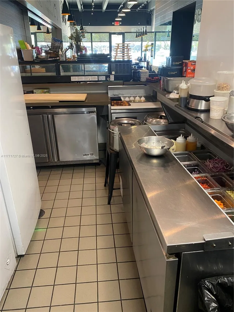 12661 S Dixie Hwy, Miami, Florida 33156, Miami, Florida 33156, ,Business Opportunity,For Sale,12661 S Dixie Hwy, Miami, Florida 33156,A11771727