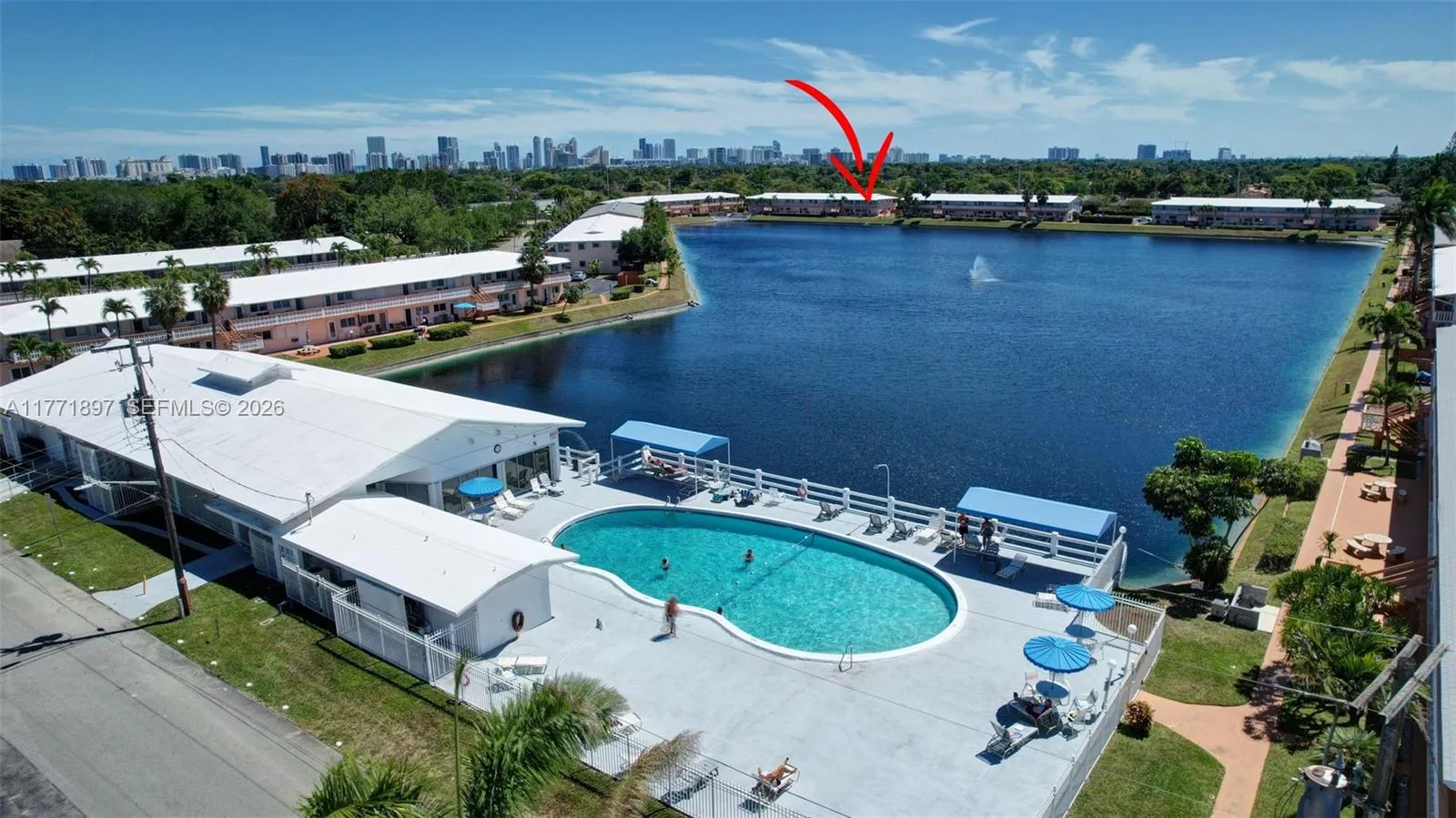 1012 Sw 11th St 20n, Hallandale Beach, Florida 330, Hallandale Beach, Florida 33009, 2 Bedrooms Bedrooms, ,1 BathroomBathrooms,Residential,For Sale,1012 Sw 11th St 20n, Hallandale Beach, Florida 330,A11771897