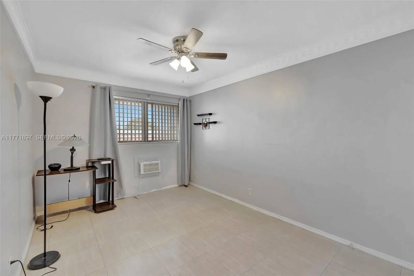 1012 Sw 11th St 20n, Hallandale Beach, Florida 330, Hallandale Beach, Florida 33009, 2 Bedrooms Bedrooms, ,1 BathroomBathrooms,Residential,For Sale,1012 Sw 11th St 20n, Hallandale Beach, Florida 330,A11771897
