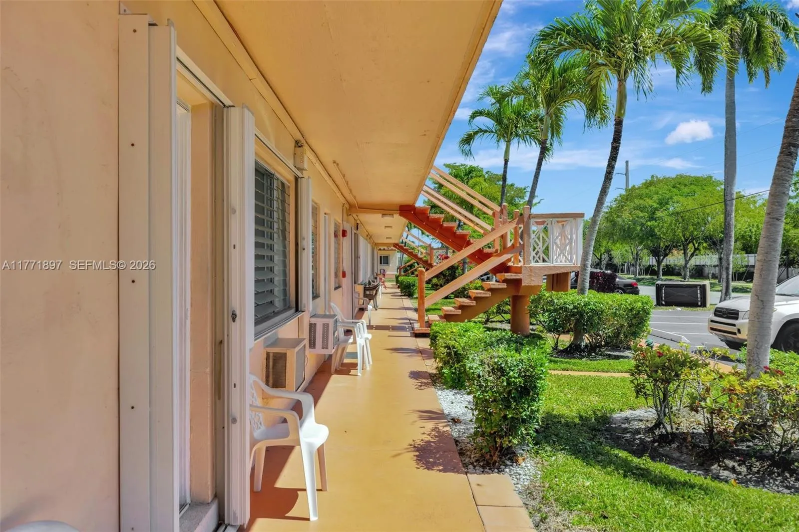 1012 Sw 11th St 20n, Hallandale Beach, Florida 330, Hallandale Beach, Florida 33009, 2 Bedrooms Bedrooms, ,1 BathroomBathrooms,Residential,For Sale,1012 Sw 11th St 20n, Hallandale Beach, Florida 330,A11771897