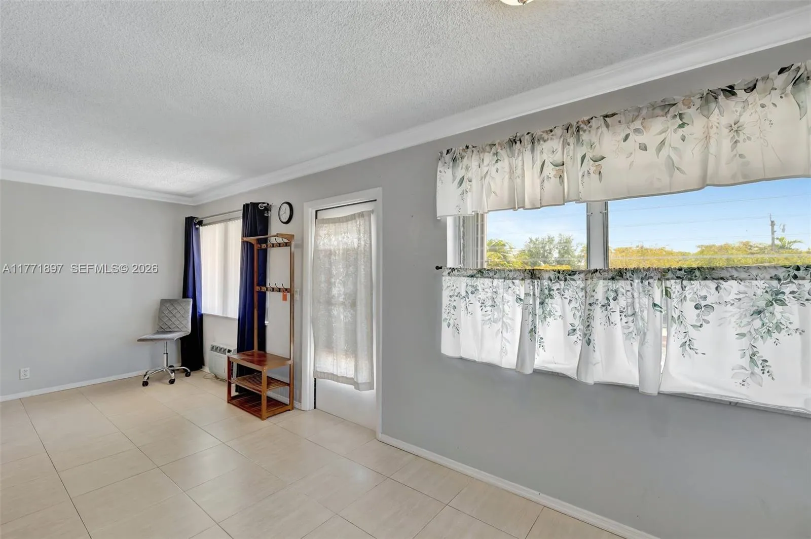 1012 Sw 11th St 20n, Hallandale Beach, Florida 330, Hallandale Beach, Florida 33009, 2 Bedrooms Bedrooms, ,1 BathroomBathrooms,Residential,For Sale,1012 Sw 11th St 20n, Hallandale Beach, Florida 330,A11771897