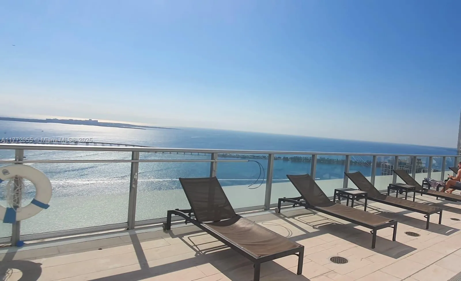 1300 Brickell Bay Dr 1107, Miami, Florida 33131, Miami, Florida 33131, 1 Bedroom Bedrooms, ,1 BathroomBathrooms,Residential Lease,For Rent,1300 Brickell Bay Dr 1107, Miami, Florida 33131,A11772055