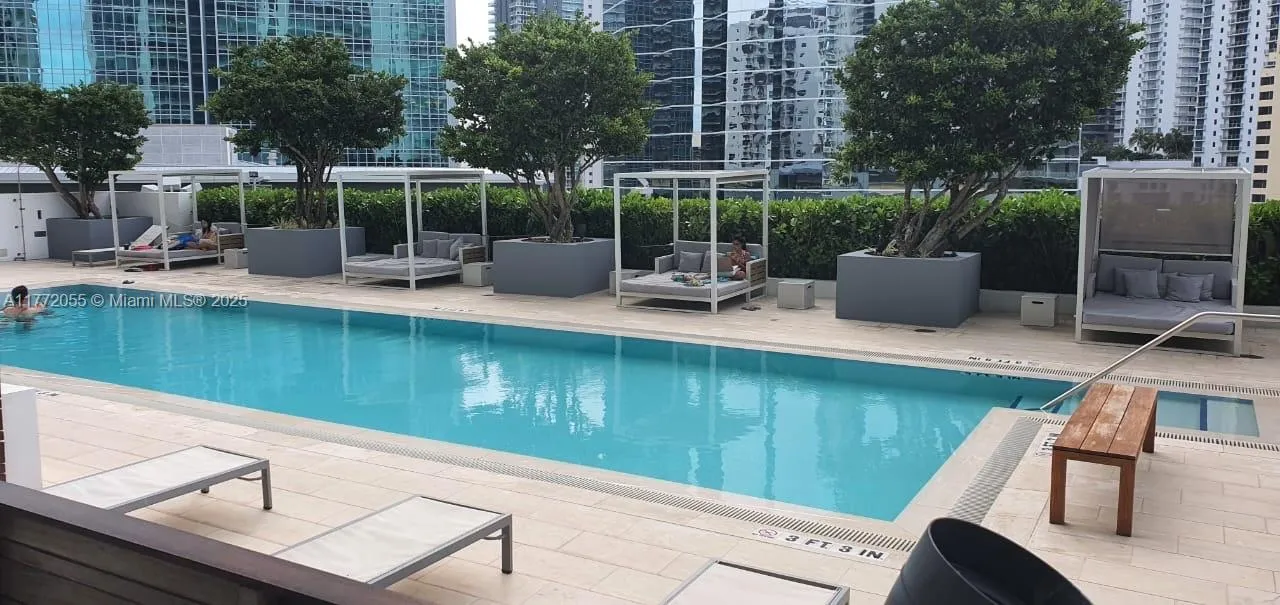 1300 Brickell Bay Dr 1107, Miami, Florida 33131, Miami, Florida 33131, 1 Bedroom Bedrooms, ,1 BathroomBathrooms,Residential Lease,For Rent,1300 Brickell Bay Dr 1107, Miami, Florida 33131,A11772055