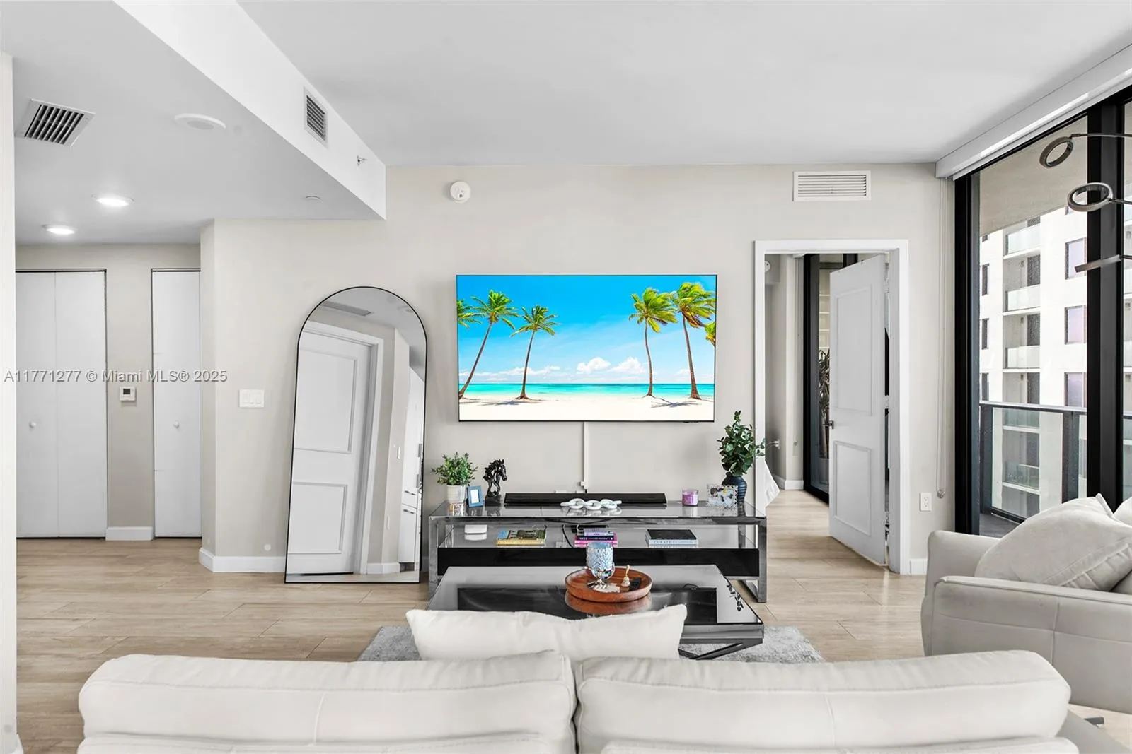 55 Sw 9th St 3601, Miami, Florida 33130, Miami, Florida 33130, 2 Bedrooms Bedrooms, ,2 BathroomsBathrooms,Residential,For Sale,55 Sw 9th St 3601, Miami, Florida 33130,A11771277 55 Sw 9th St 3601, Miami, Florida 33130, Miami, Florida 33130, 2 Bedrooms Bedrooms, ,2 BathroomsBathrooms,Residential,For Sale,55 Sw 9th St 3601, Miami, Florida 33130,A11771277