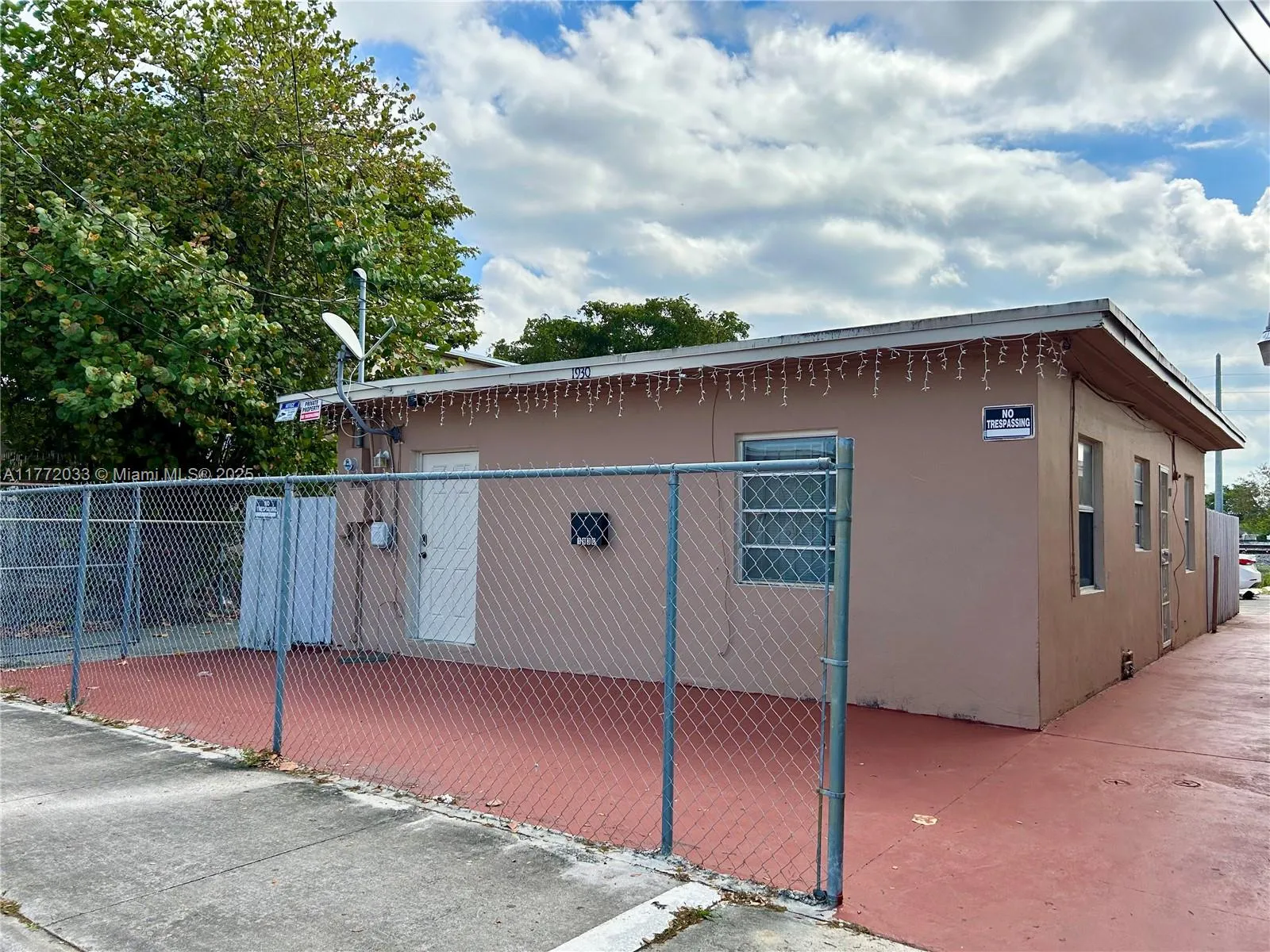 1940 Ali Baba Ave, Opa-locka, Florida 33054, Opa Locka, Florida 33054, ,Residential Income,For Sale,1940 Ali Baba Ave, Opa-locka, Florida 33054,A11772033