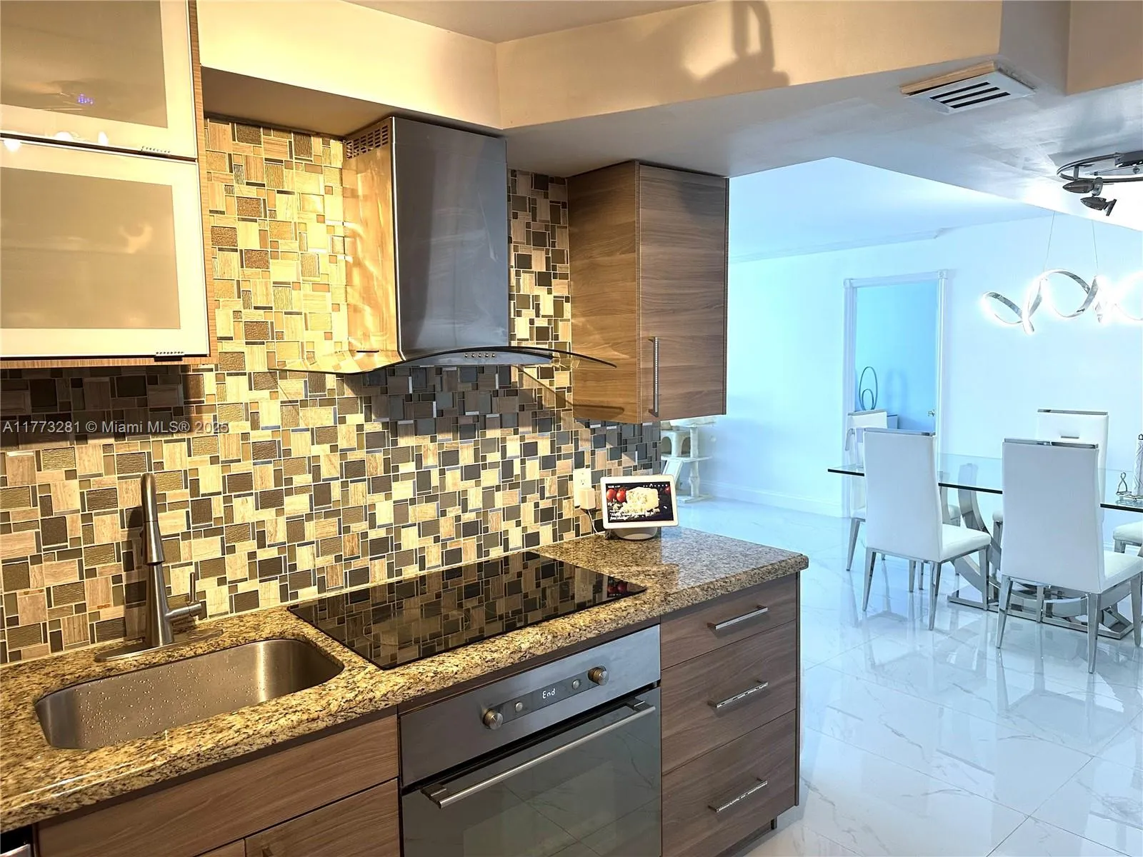 427 Golden Isles Dr 5g, Hallandale Beach, Florida, Hallandale Beach, Florida 33009, 2 Bedrooms Bedrooms, ,2 BathroomsBathrooms,Residential,For Sale,427 Golden Isles Dr 5g, Hallandale Beach, Florida ,A11773281 427 Golden Isles Dr 5g, Hallandale Beach, Florida, Hallandale Beach, Florida 33009, 2 Bedrooms Bedrooms, ,2 BathroomsBathrooms,Residential,For Sale,427 Golden Isles Dr 5g, Hallandale Beach, Florida ,A11773281