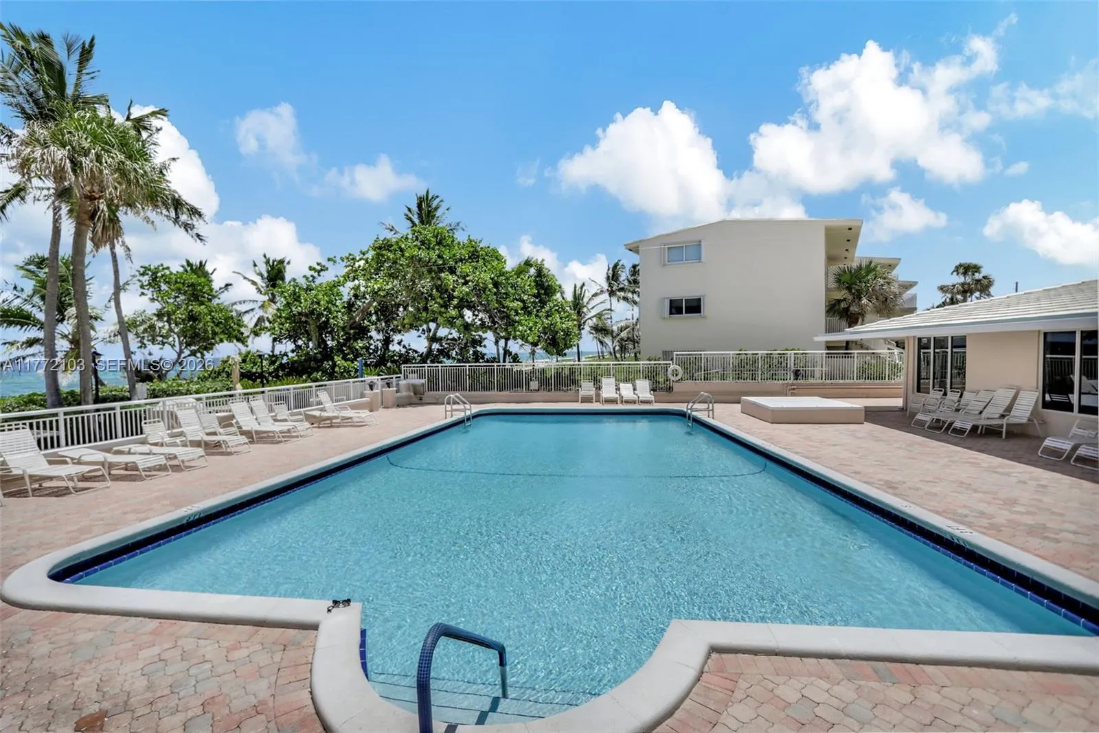 1050 Hillsboro Mile 403w, Hillsboro Beach, Florida, Hillsboro Beach, Florida 33062, 2 Bedrooms Bedrooms, ,2 BathroomsBathrooms,Residential,For Sale,1050 Hillsboro Mile 403w, Hillsboro Beach, Florida,A11772103