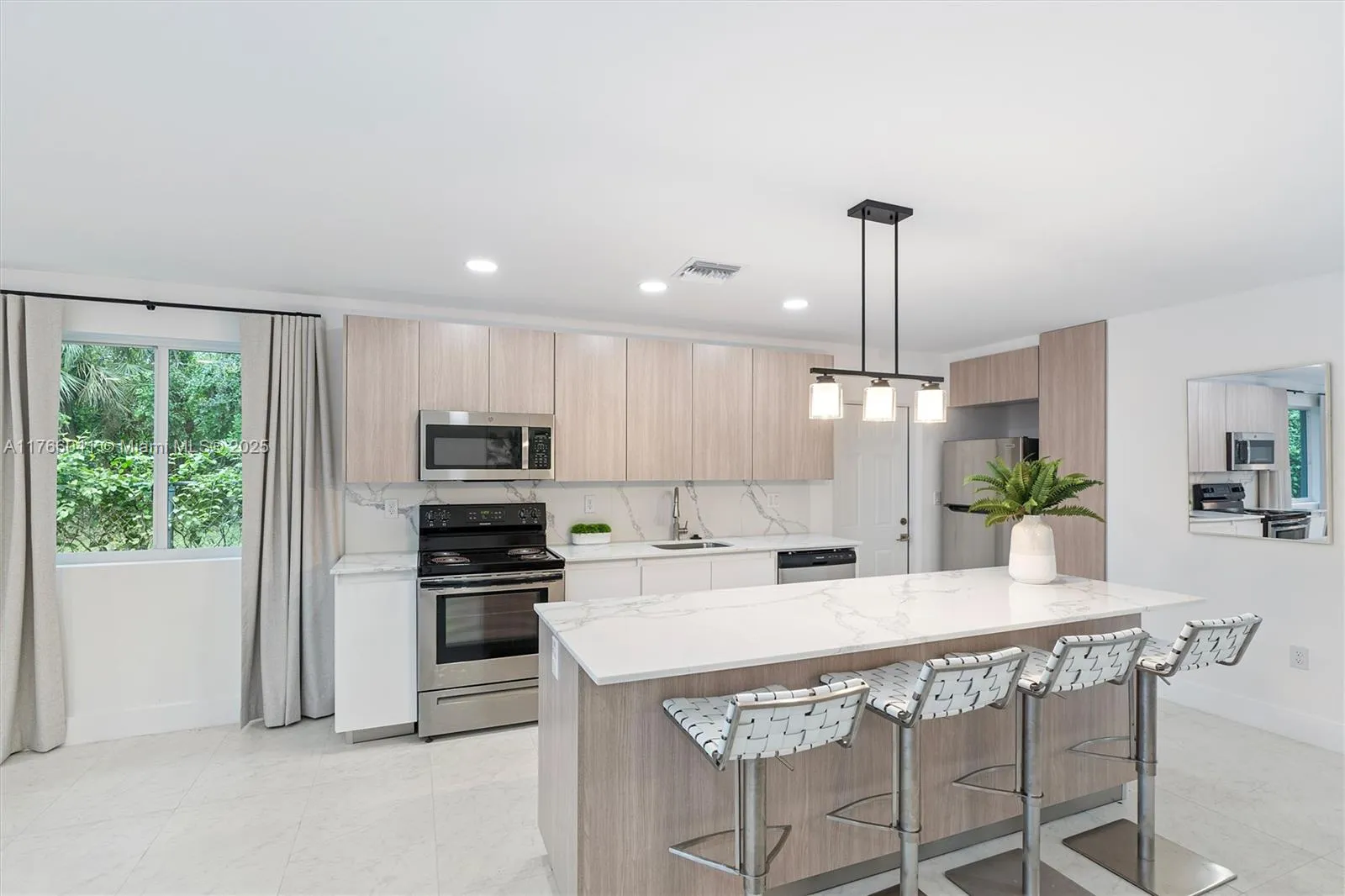 1212 Nw 6th Ct, Fort Lauderdale, Florida 33311, Fort Lauderdale, Florida 33311, ,Residential Income,For Sale,1212 Nw 6th Ct, Fort Lauderdale, Florida 33311,A11766041