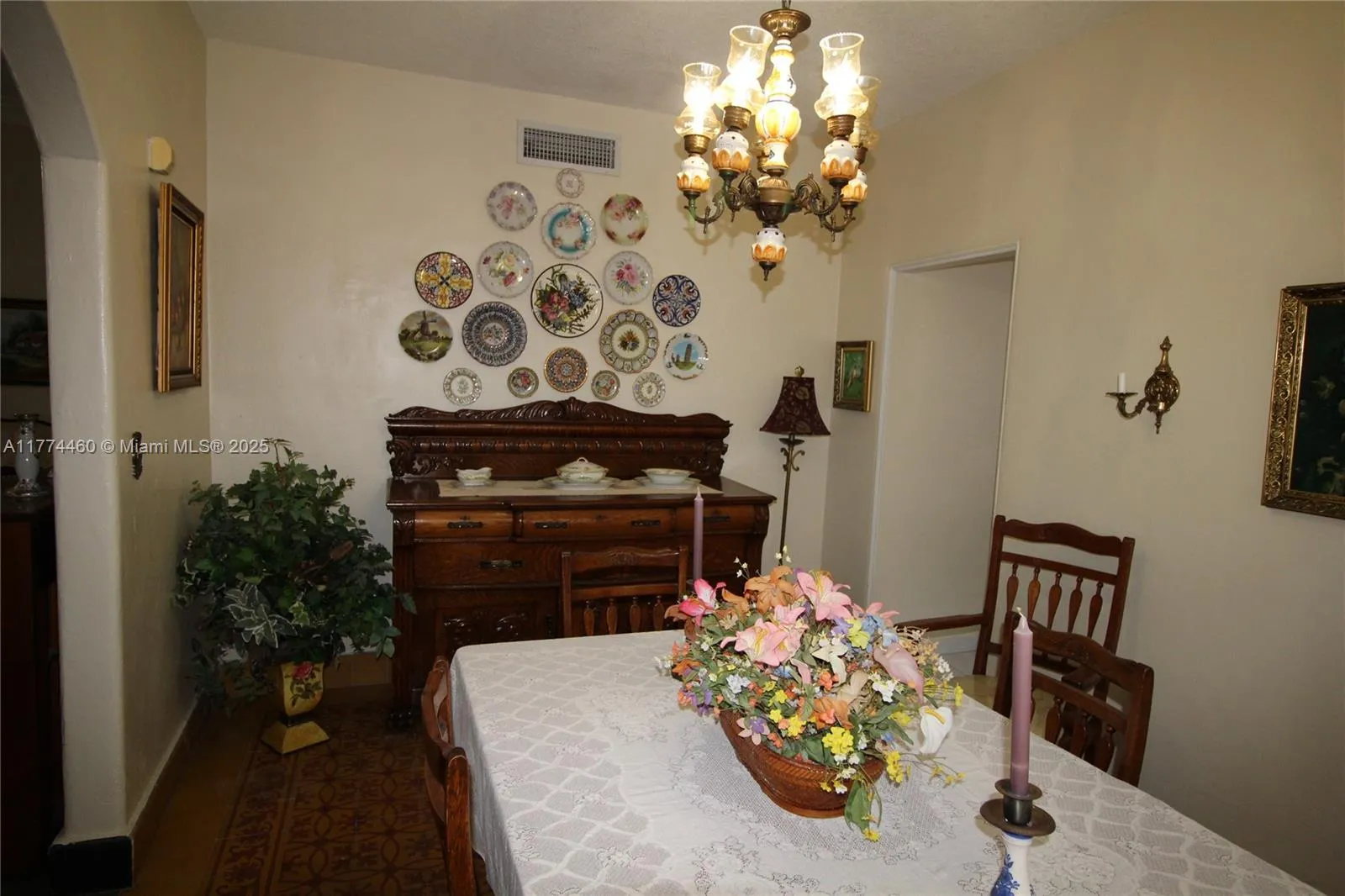 870 Nw 14th Ct, Miami, Florida 33125, Miami, Florida 33125, ,Residential Income,For Sale,870 Nw 14th Ct, Miami, Florida 33125,A11774460