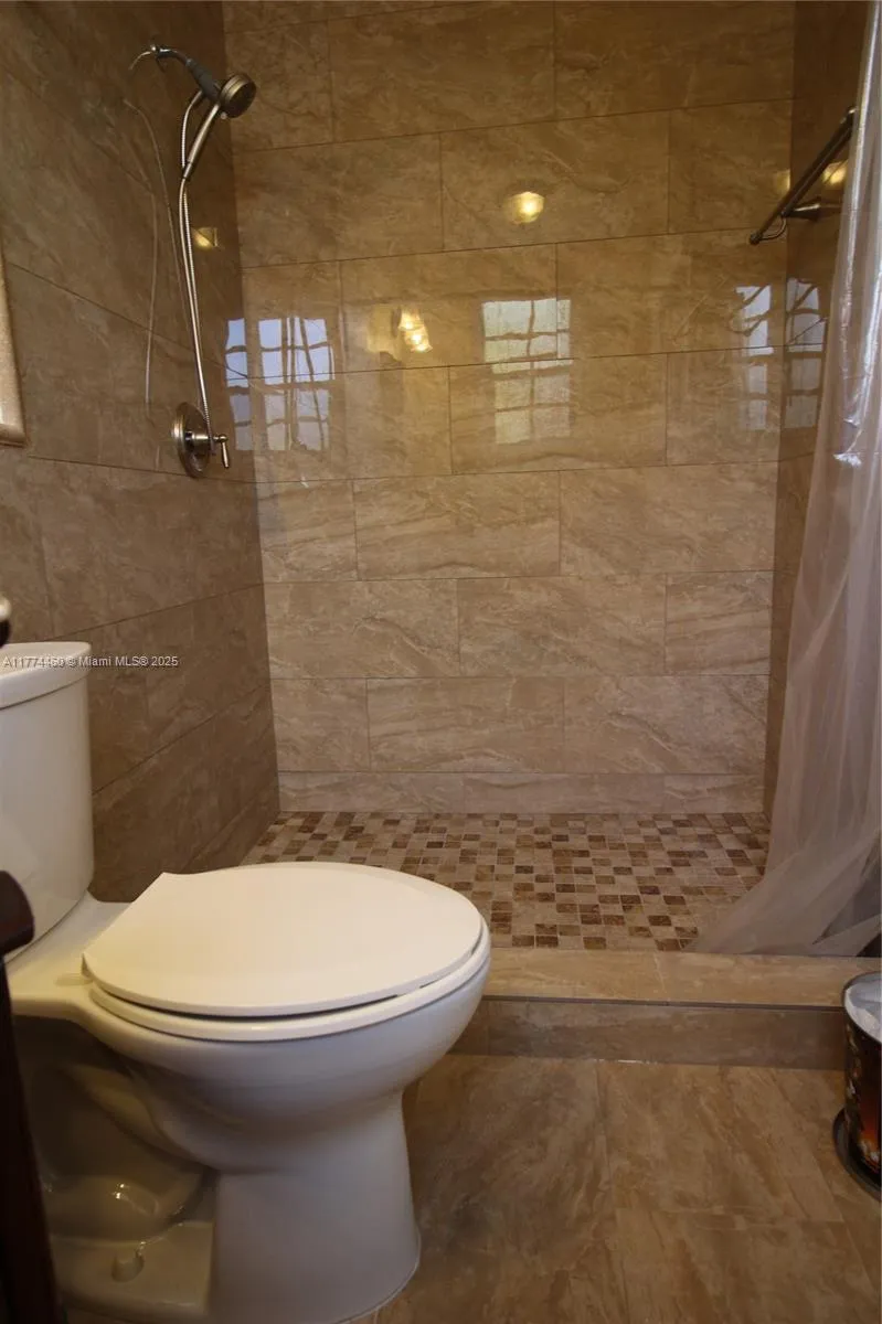 870 Nw 14th Ct, Miami, Florida 33125, Miami, Florida 33125, ,Residential Income,For Sale,870 Nw 14th Ct, Miami, Florida 33125,A11774460