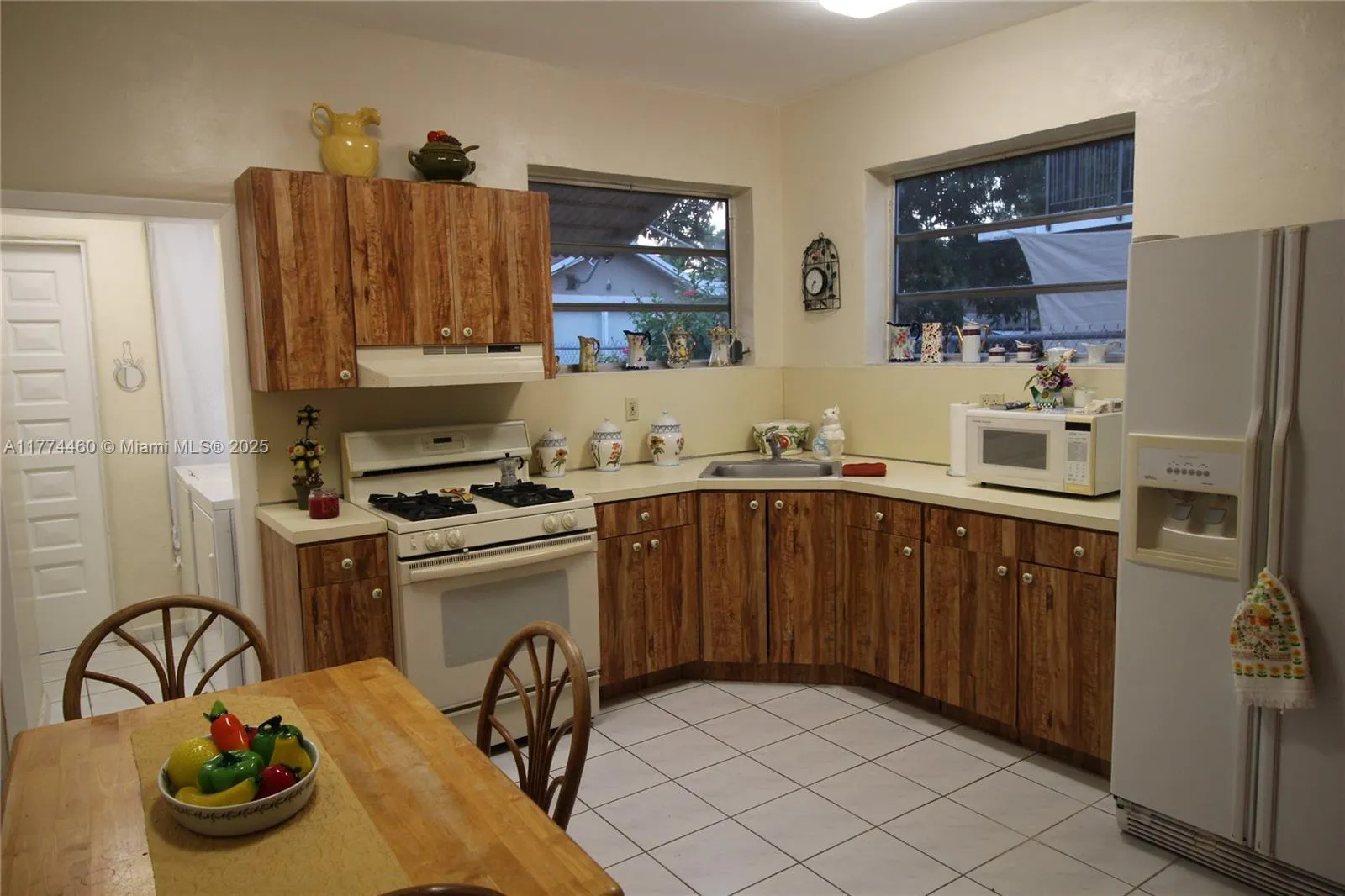 870 Nw 14th Ct, Miami, Florida 33125, Miami, Florida 33125, ,Residential Income,For Sale,870 Nw 14th Ct, Miami, Florida 33125,A11774460