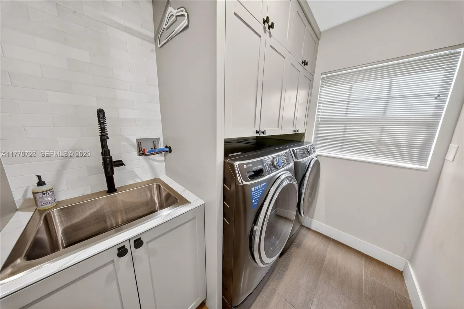 4312 Ne 22nd Ave, Fort Lauderdale, Florida 33308, Fort Lauderdale, Florida 33308, 5 Bedrooms Bedrooms, ,4 BathroomsBathrooms,Residential Lease,For Rent,4312 Ne 22nd Ave, Fort Lauderdale, Florida 33308,A11770723