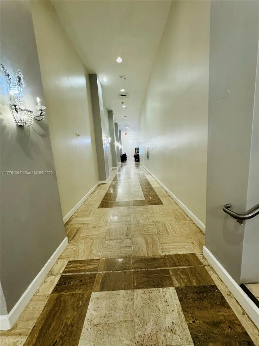 5445 Collins Ave 1520, Miami Beach, Florida 33140, Miami Beach, Florida 33140, ,1 BathroomBathrooms,Residential,For Sale,5445 Collins Ave 1520, Miami Beach, Florida 33140,A11775430