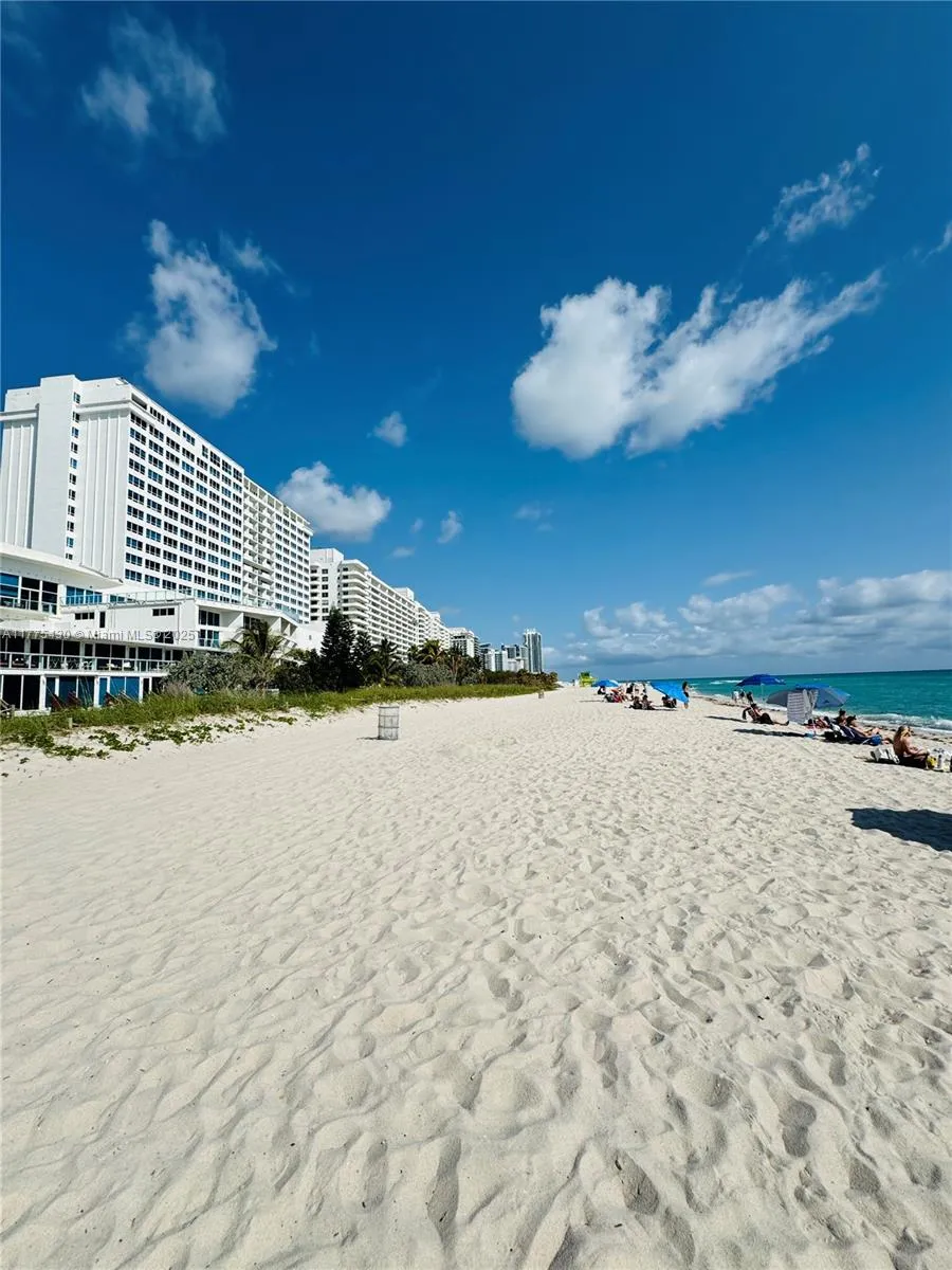5445 Collins Ave 1520, Miami Beach, Florida 33140, Miami Beach, Florida 33140, ,1 BathroomBathrooms,Residential,For Sale,5445 Collins Ave 1520, Miami Beach, Florida 33140,A11775430
