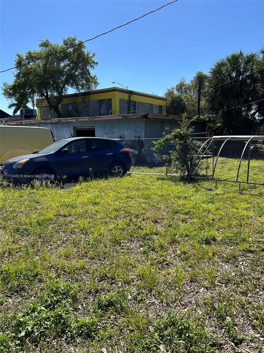 5911 W Hallandale Beach Blvd, West Park, Florida 3, West Park, Florida 33023, ,Commercial Lease,For Rent,5911 W Hallandale Beach Blvd, West Park, Florida 3,A11770460