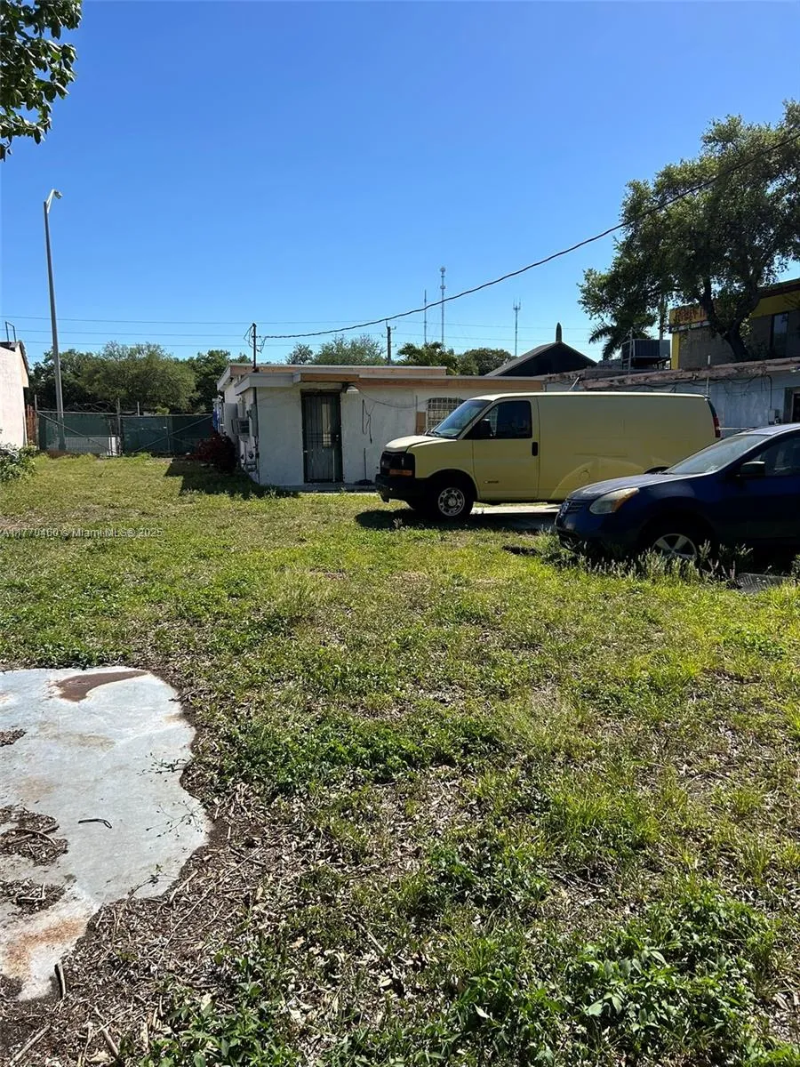 5911 W Hallandale Beach Blvd, West Park, Florida 3, West Park, Florida 33023, ,Commercial Lease,For Rent,5911 W Hallandale Beach Blvd, West Park, Florida 3,A11770460