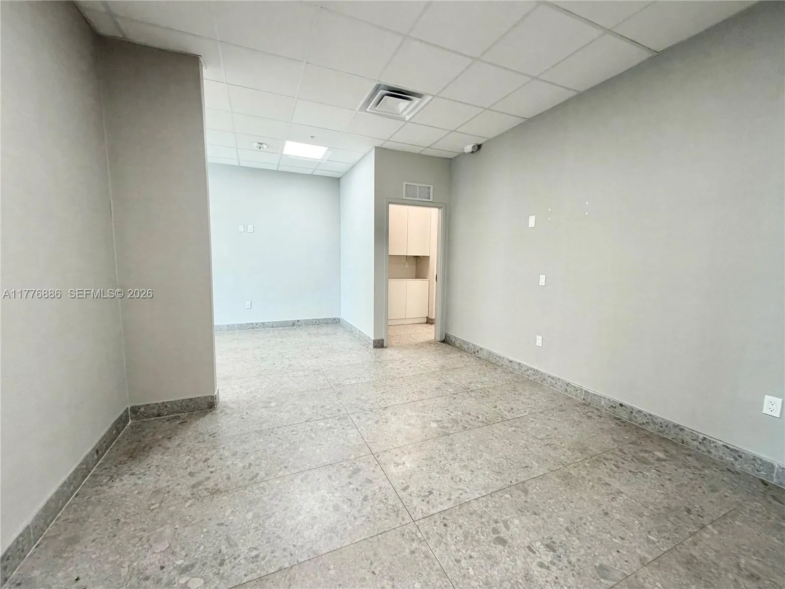 2820 Ne 214th St 1001, Aventura, Florida 33180, Aventura, Florida 33180, ,Commercial Lease,For Rent,2820 Ne 214th St 1001, Aventura, Florida 33180,A11776886