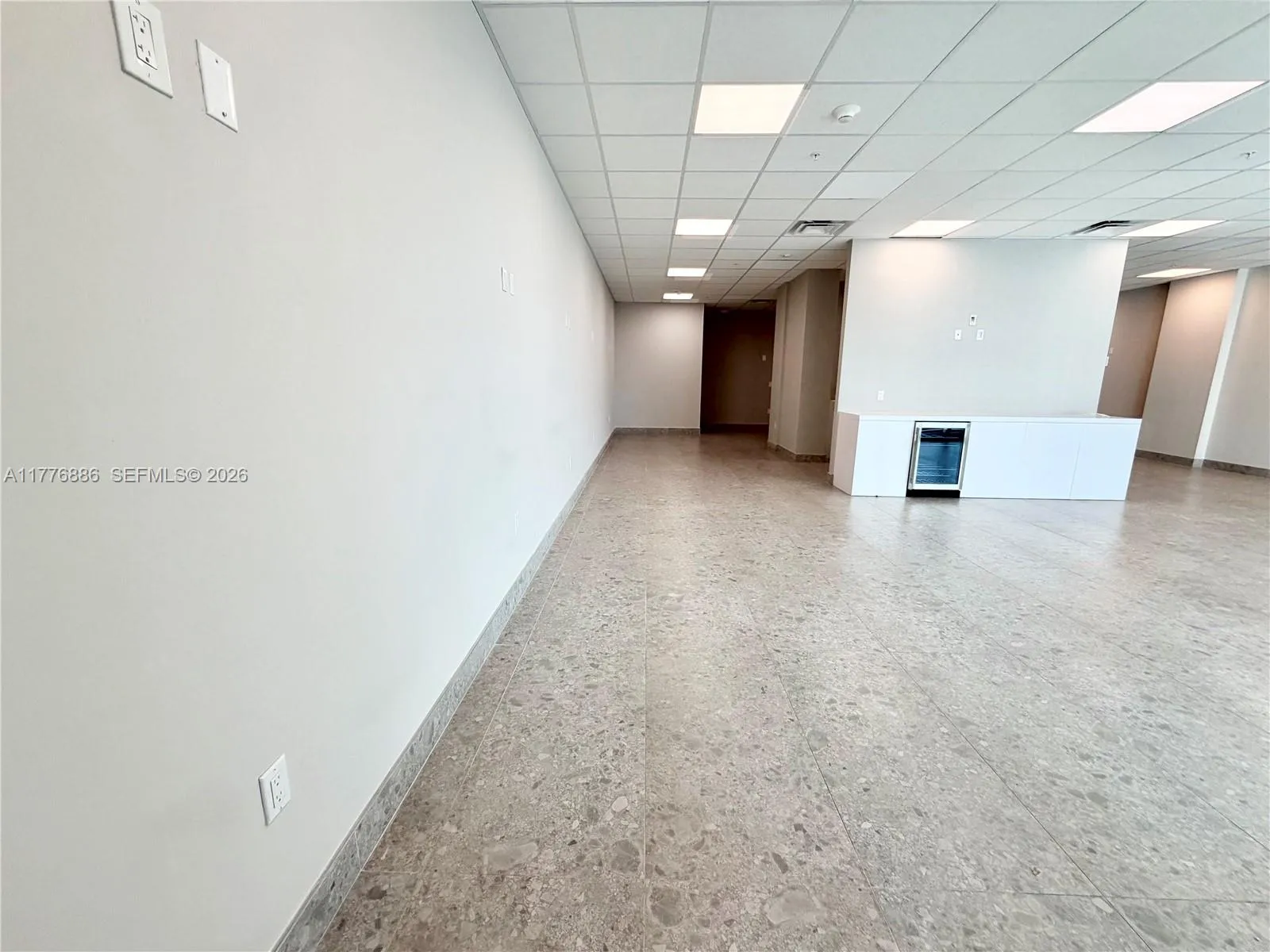 2820 Ne 214th St 1001, Aventura, Florida 33180, Aventura, Florida 33180, ,Commercial Lease,For Rent,2820 Ne 214th St 1001, Aventura, Florida 33180,A11776886