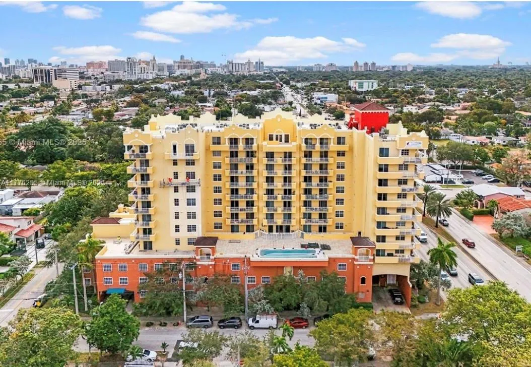 215 Sw 42nd Ave 402, Miami, Florida 33134, Miami, Florida 33134, 2 Bedrooms Bedrooms, ,2 BathroomsBathrooms,Residential,For Sale,215 Sw 42nd Ave 402, Miami, Florida 33134,A11776255
