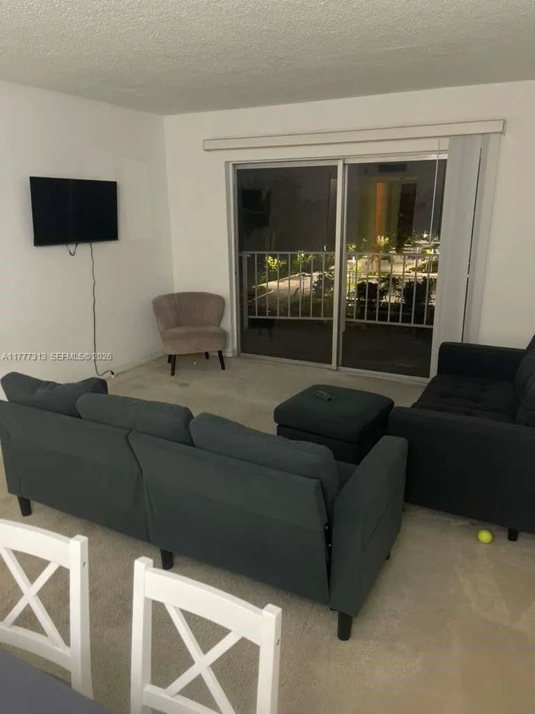 496 Nw 165th St Rd D-611, Miami, Florida 33169, Miami, Florida 33169, 1 Bedroom Bedrooms, ,1 BathroomBathrooms,Residential Lease,For Rent,496 Nw 165th St Rd D-611, Miami, Florida 33169,A11777313