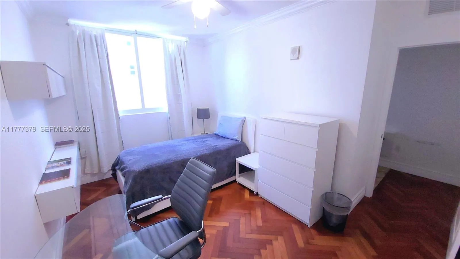 170 Se 14th St 2705, Miami, Florida 33131, Miami, Florida 33131, 2 Bedrooms Bedrooms, ,2 BathroomsBathrooms,Residential,For Sale,170 Se 14th St 2705, Miami, Florida 33131,A11777379