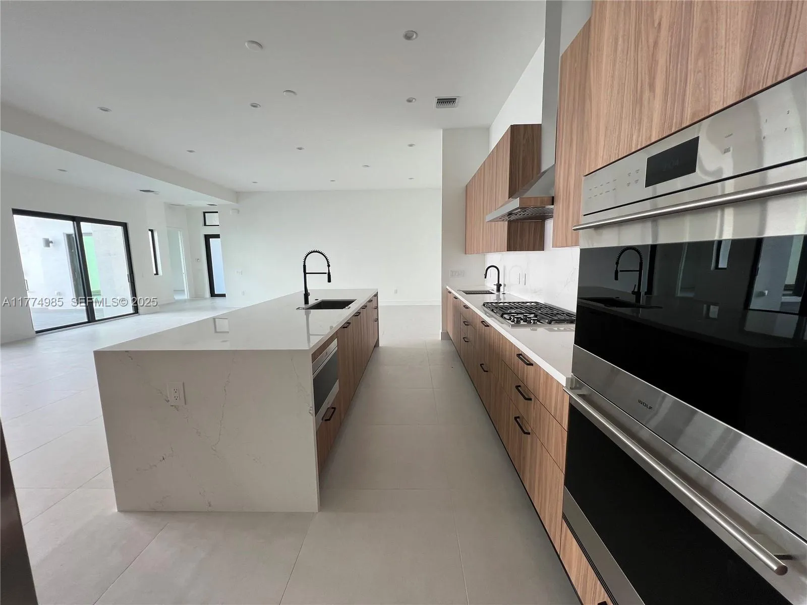 5725 W Ashwood, Hollywood, Florida 33312, Hollywood, Florida 33312, 5 Bedrooms Bedrooms, ,5 BathroomsBathrooms,Residential,For Sale,5725 W Ashwood, Hollywood, Florida 33312,A11774985