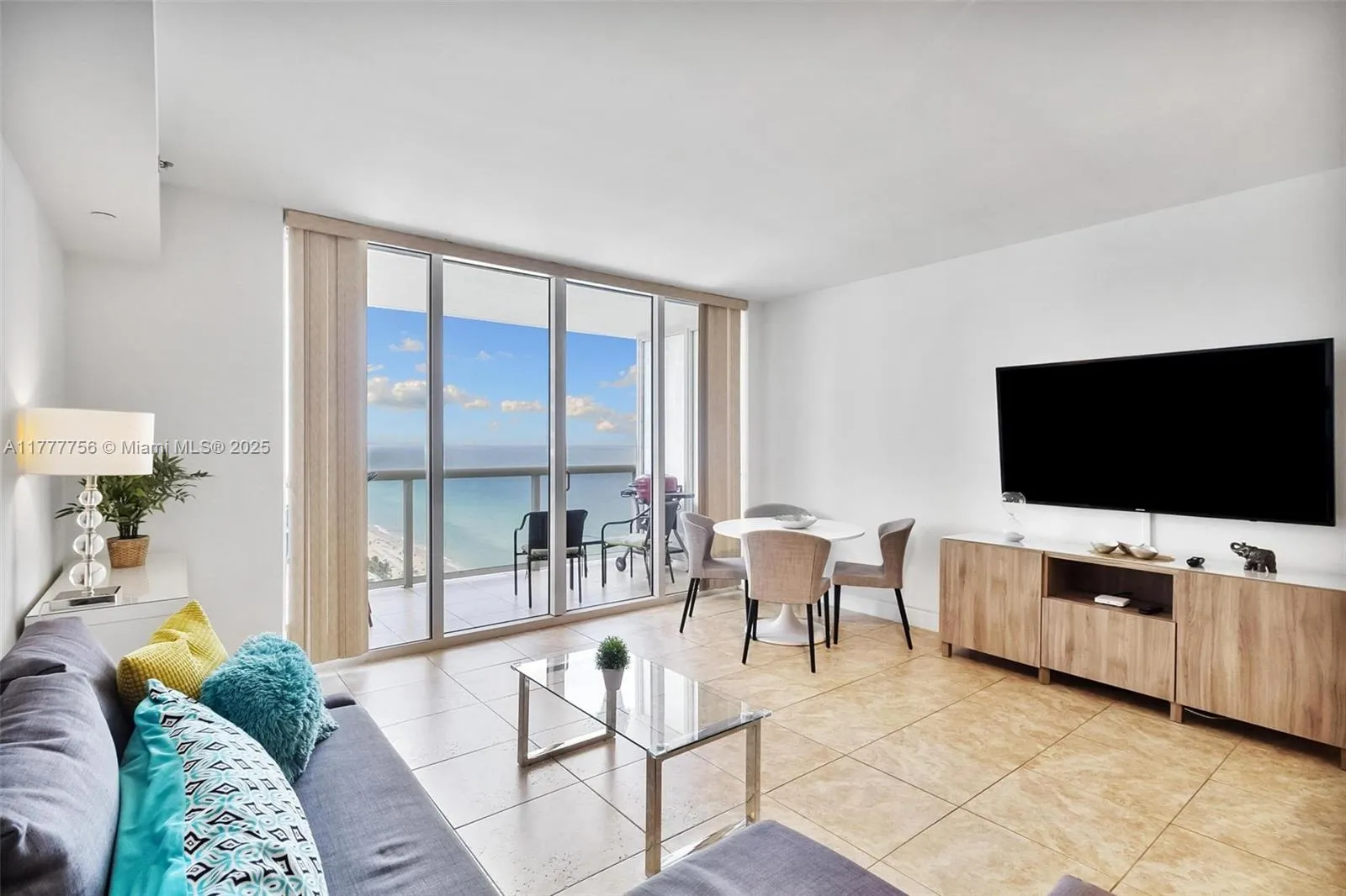 1830 S Ocean Dr 2409, Hallandale Beach, Florida 33, Hallandale Beach, Florida 33009, 1 Bedroom Bedrooms, ,1 BathroomBathrooms,Residential,For Sale,1830 S Ocean Dr 2409, Hallandale Beach, Florida 33,A11777756