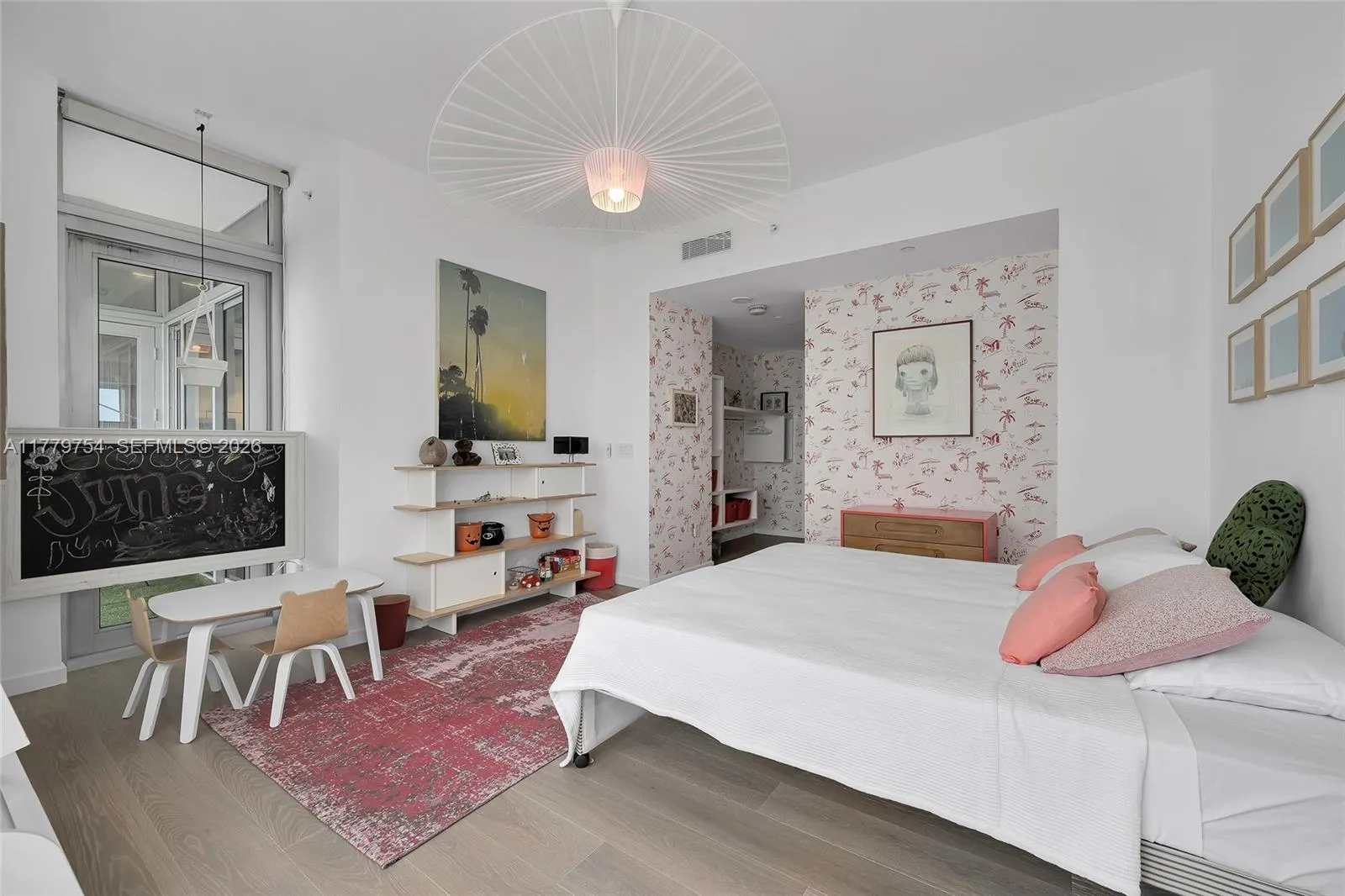 1425 Brickell Ave 61e, Miami, Florida 33131, Miami, Florida 33131, 3 Bedrooms Bedrooms, ,3 BathroomsBathrooms,Residential,For Sale,1425 Brickell Ave 61e, Miami, Florida 33131,A11779754