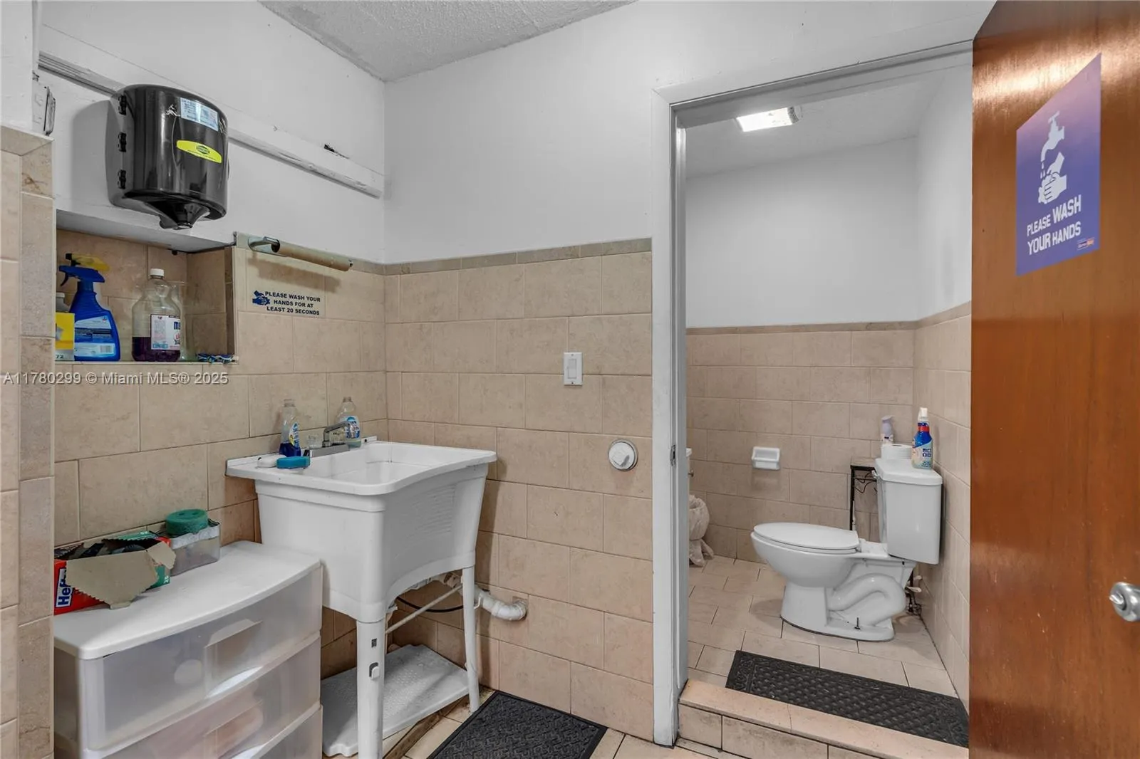 710 Sw 73rd Ct, Miami, Florida 33144, Miami, Florida 33144, ,Commercial Sale,For Sale,710 Sw 73rd Ct, Miami, Florida 33144,A11780299