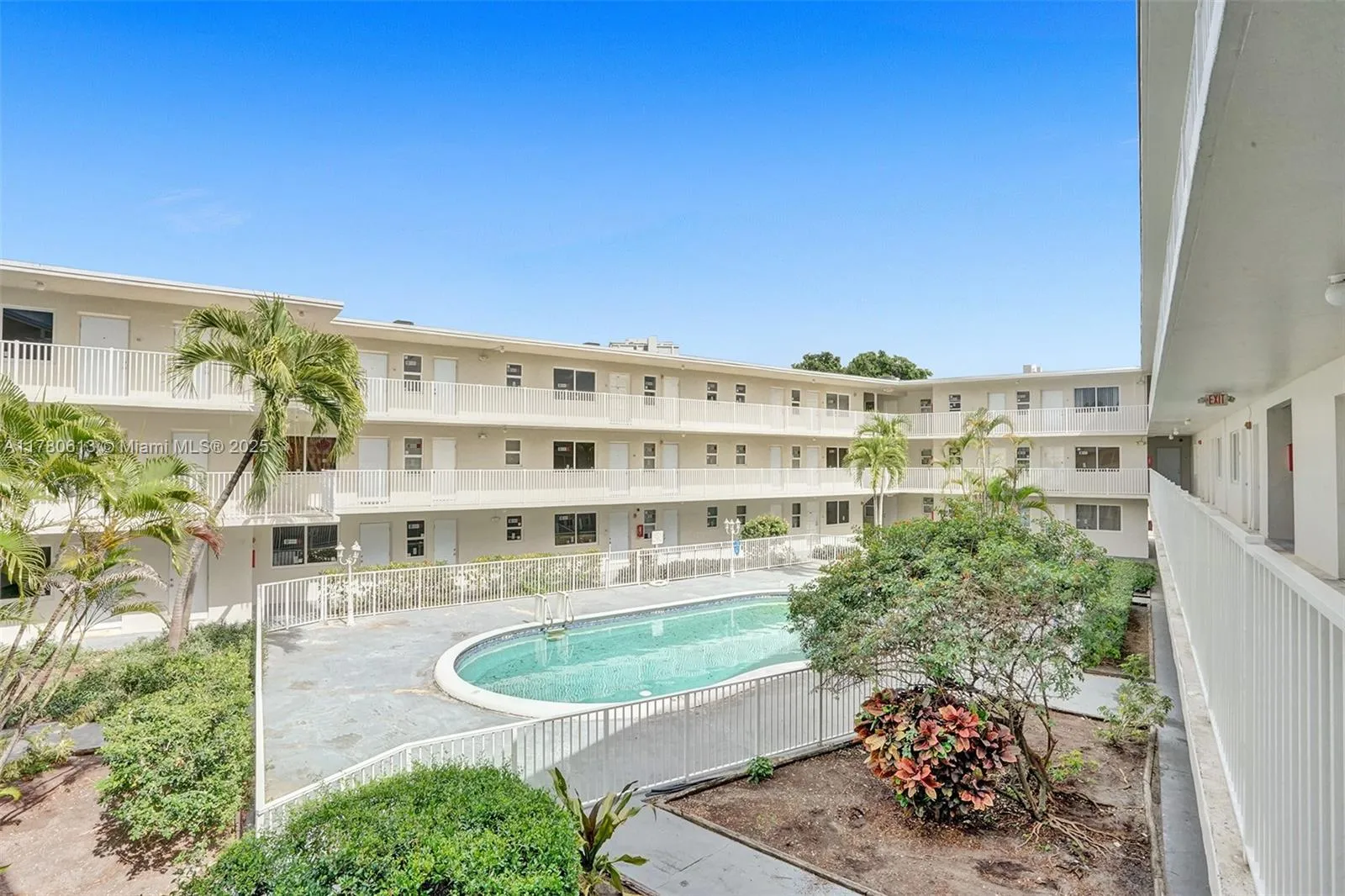 1895 Venice Park Dr 2b, North Miami, Florida 33181, North Miami, Florida 33181, 1 Bedroom Bedrooms, ,1 BathroomBathrooms,Residential Lease,For Rent,1895 Venice Park Dr 2b, North Miami, Florida 33181,A11780613