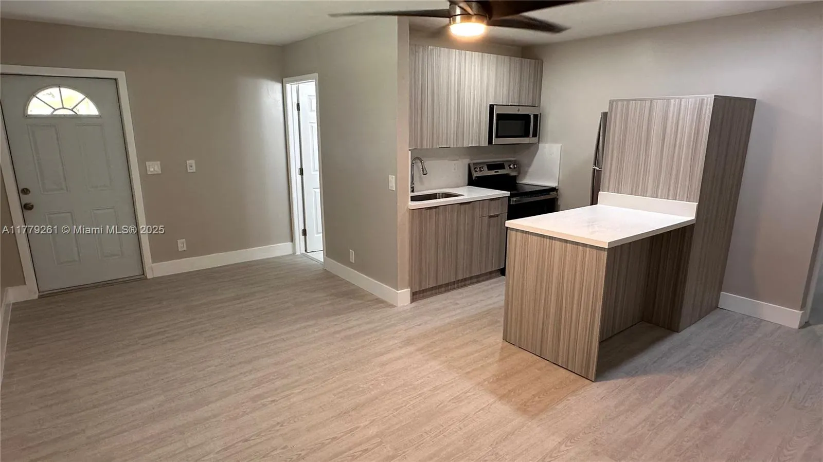 216 Nw 12th St, Pompano Beach, Florida 33060, Pompano Beach, Florida 33060, ,Residential Income,For Sale,216 Nw 12th St, Pompano Beach, Florida 33060,A11779261