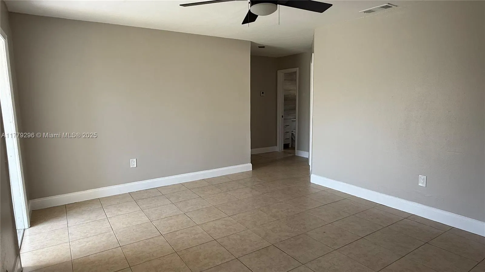 220 Nw 12th St, Pompano Beach, Florida 33060, Pompano Beach, Florida 33060, ,Residential Income,For Sale,220 Nw 12th St, Pompano Beach, Florida 33060,A11779296