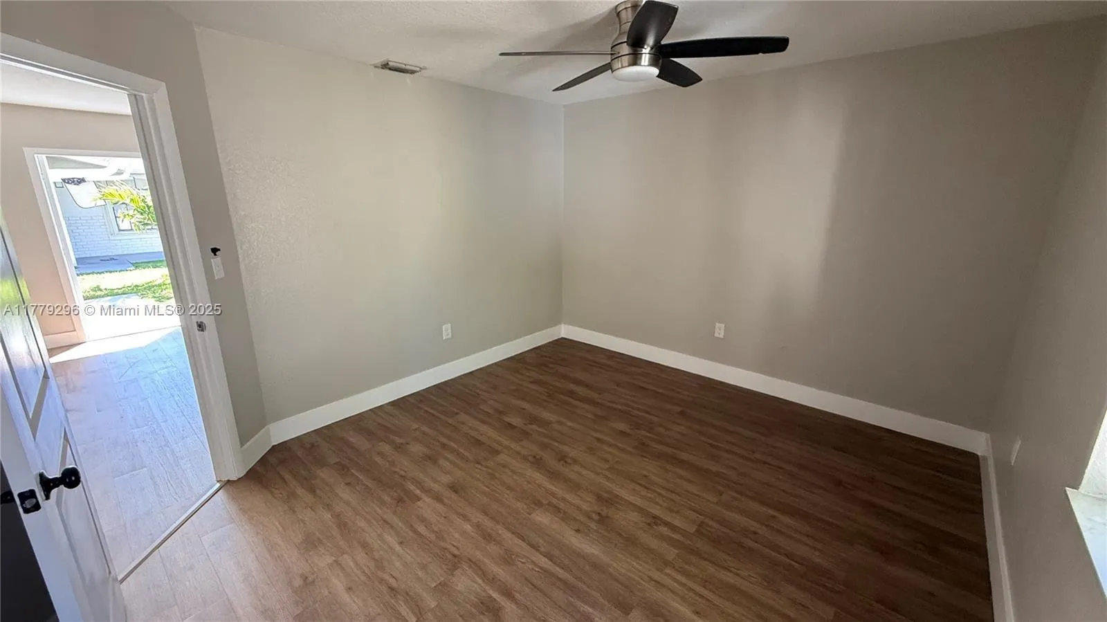 220 Nw 12th St, Pompano Beach, Florida 33060, Pompano Beach, Florida 33060, ,Residential Income,For Sale,220 Nw 12th St, Pompano Beach, Florida 33060,A11779296