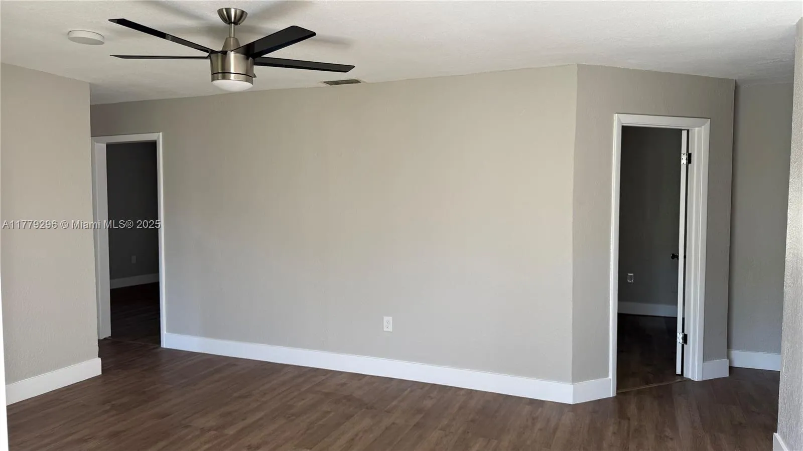 220 Nw 12th St, Pompano Beach, Florida 33060, Pompano Beach, Florida 33060, ,Residential Income,For Sale,220 Nw 12th St, Pompano Beach, Florida 33060,A11779296