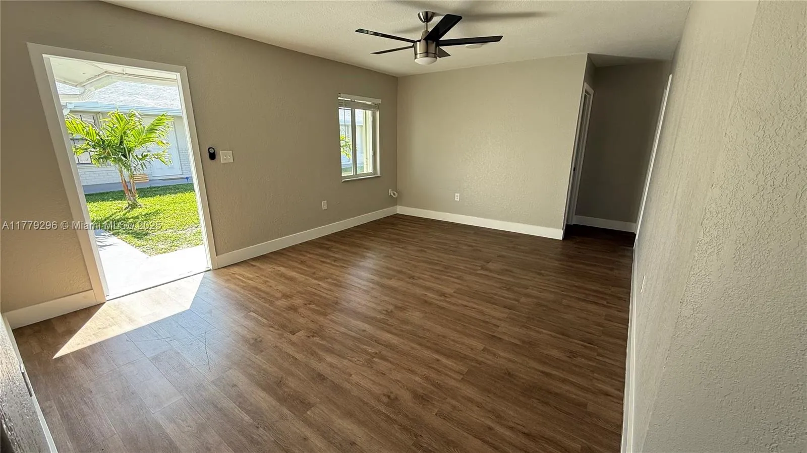 220 Nw 12th St, Pompano Beach, Florida 33060, Pompano Beach, Florida 33060, ,Residential Income,For Sale,220 Nw 12th St, Pompano Beach, Florida 33060,A11779296