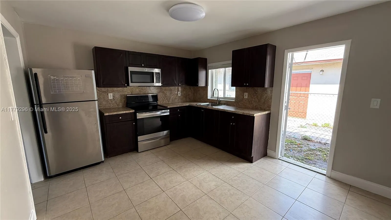 220 Nw 12th St, Pompano Beach, Florida 33060, Pompano Beach, Florida 33060, ,Residential Income,For Sale,220 Nw 12th St, Pompano Beach, Florida 33060,A11779296