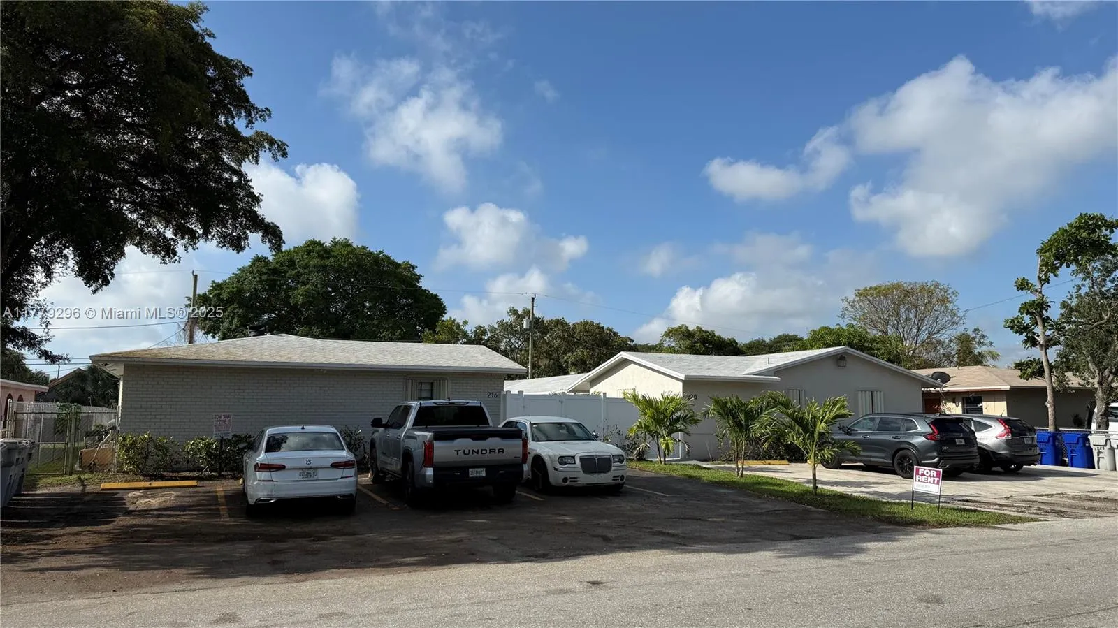 220 Nw 12th St, Pompano Beach, Florida 33060, Pompano Beach, Florida 33060, ,Residential Income,For Sale,220 Nw 12th St, Pompano Beach, Florida 33060,A11779296