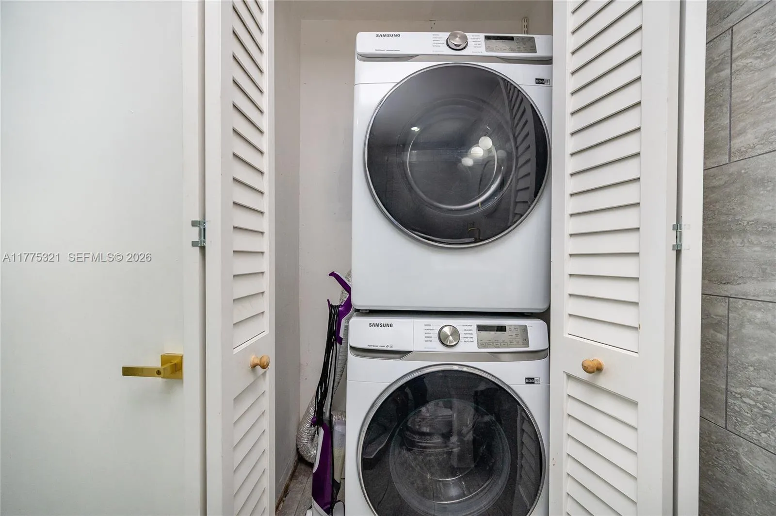 1704 S Le Jeune Rd, Coral Gables, Florida 33134, Coral Gables, Florida 33134, ,Residential Income,For Sale,1704 S Le Jeune Rd, Coral Gables, Florida 33134,A11775321