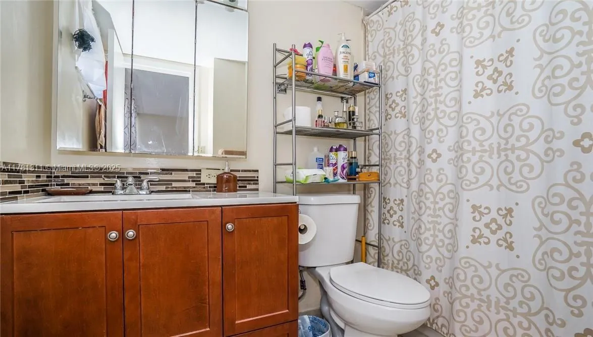 17011 N Bay Rd 701, Sunny Isles Beach, Florida 331, Sunny Isles Beach, Florida 33160, 2 Bedrooms Bedrooms, ,2 BathroomsBathrooms,Residential,For Sale,17011 N Bay Rd 701, Sunny Isles Beach, Florida 331,A11781311