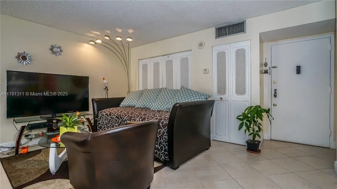 17011 N Bay Rd 701, Sunny Isles Beach, Florida 331, Sunny Isles Beach, Florida 33160, 2 Bedrooms Bedrooms, ,2 BathroomsBathrooms,Residential,For Sale,17011 N Bay Rd 701, Sunny Isles Beach, Florida 331,A11781311