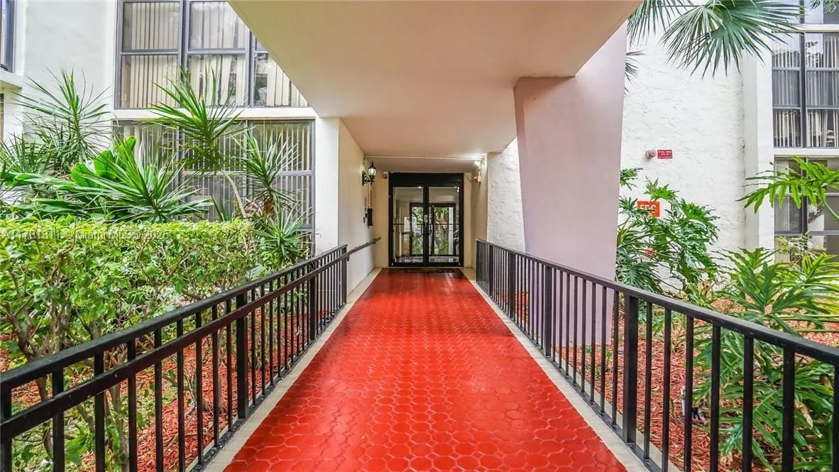 17011 N Bay Rd 701, Sunny Isles Beach, Florida 331, Sunny Isles Beach, Florida 33160, 2 Bedrooms Bedrooms, ,2 BathroomsBathrooms,Residential,For Sale,17011 N Bay Rd 701, Sunny Isles Beach, Florida 331,A11781311