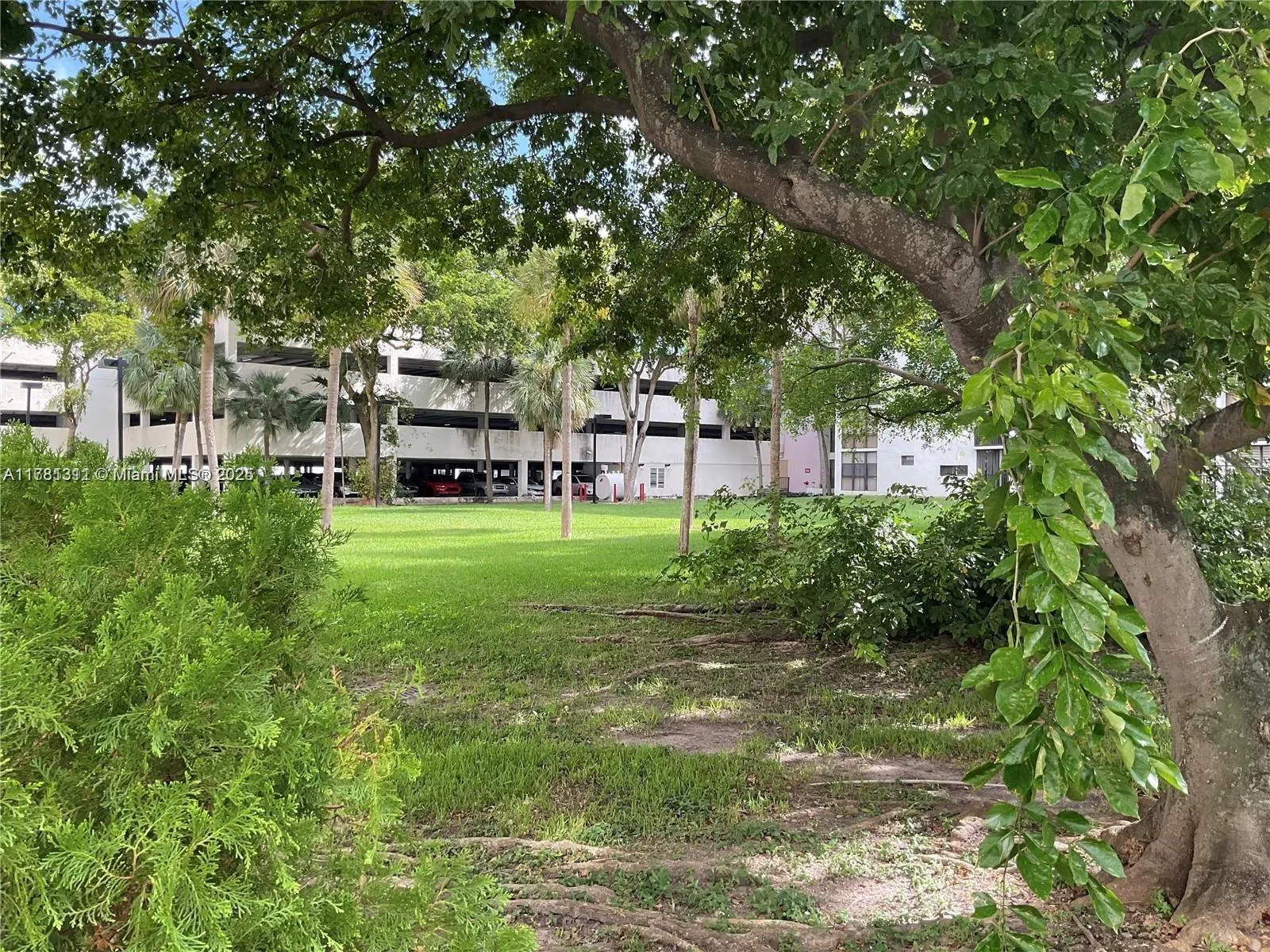 17011 N Bay Rd 701, Sunny Isles Beach, Florida 331, Sunny Isles Beach, Florida 33160, 2 Bedrooms Bedrooms, ,2 BathroomsBathrooms,Residential,For Sale,17011 N Bay Rd 701, Sunny Isles Beach, Florida 331,A11781311