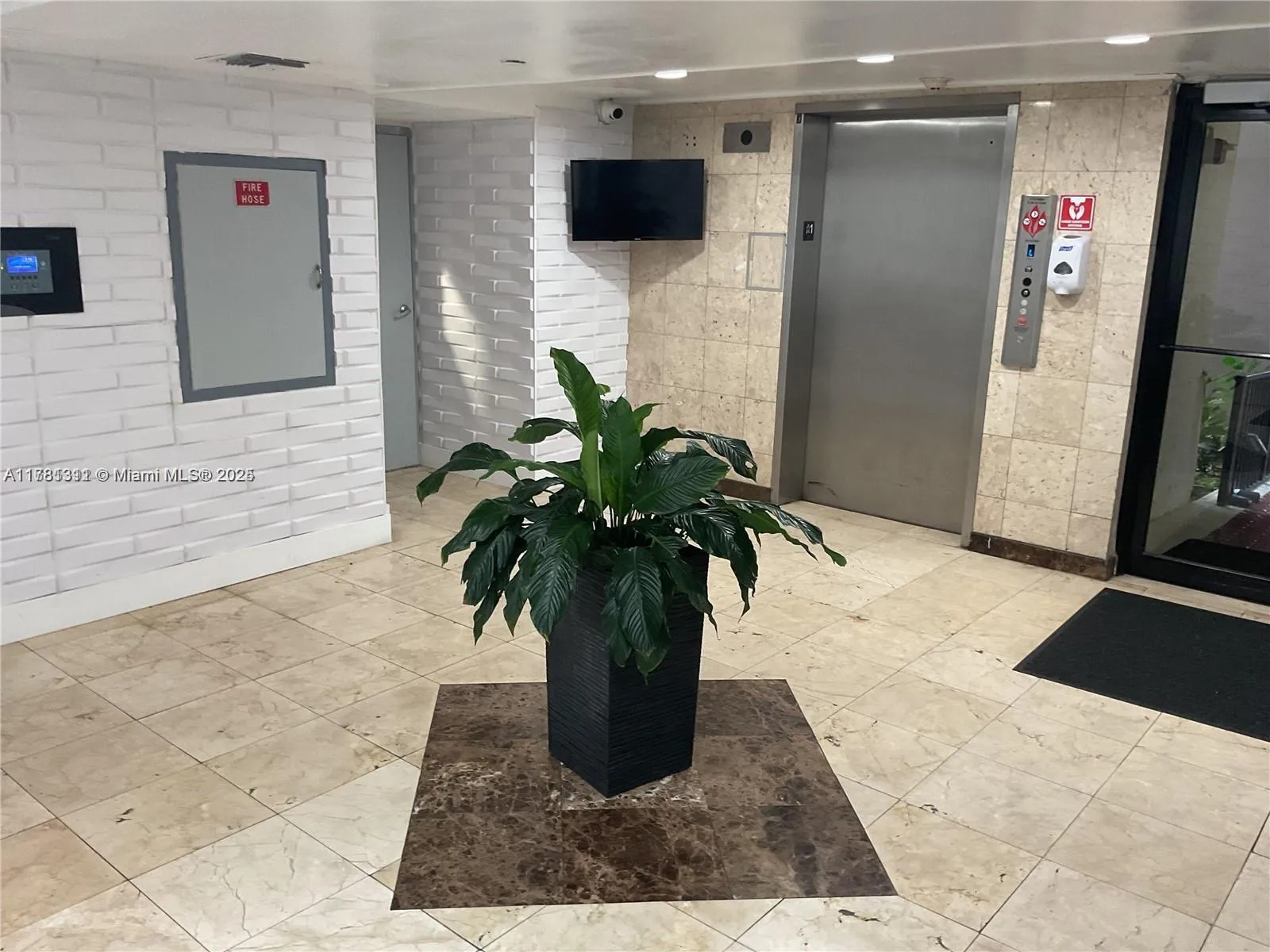 17011 N Bay Rd 701, Sunny Isles Beach, Florida 331, Sunny Isles Beach, Florida 33160, 2 Bedrooms Bedrooms, ,2 BathroomsBathrooms,Residential,For Sale,17011 N Bay Rd 701, Sunny Isles Beach, Florida 331,A11781311