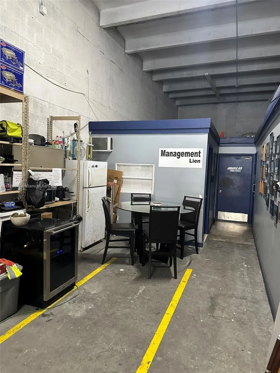 9180 Nw 119th St 10, Hialeah Gardens, Florida 3301, Hialeah Gardens, Florida 33018, ,Commercial Sale,For Sale,9180 Nw 119th St 10, Hialeah Gardens, Florida 3301,A11780116