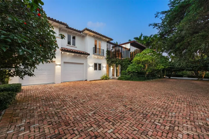at 100 Golden Beach Dr, Golden Beach, FL 33160 Unit For Sale 6 Bedrooms 7 Bathrooms MLS# A11757834 Price $18,475,000 7755