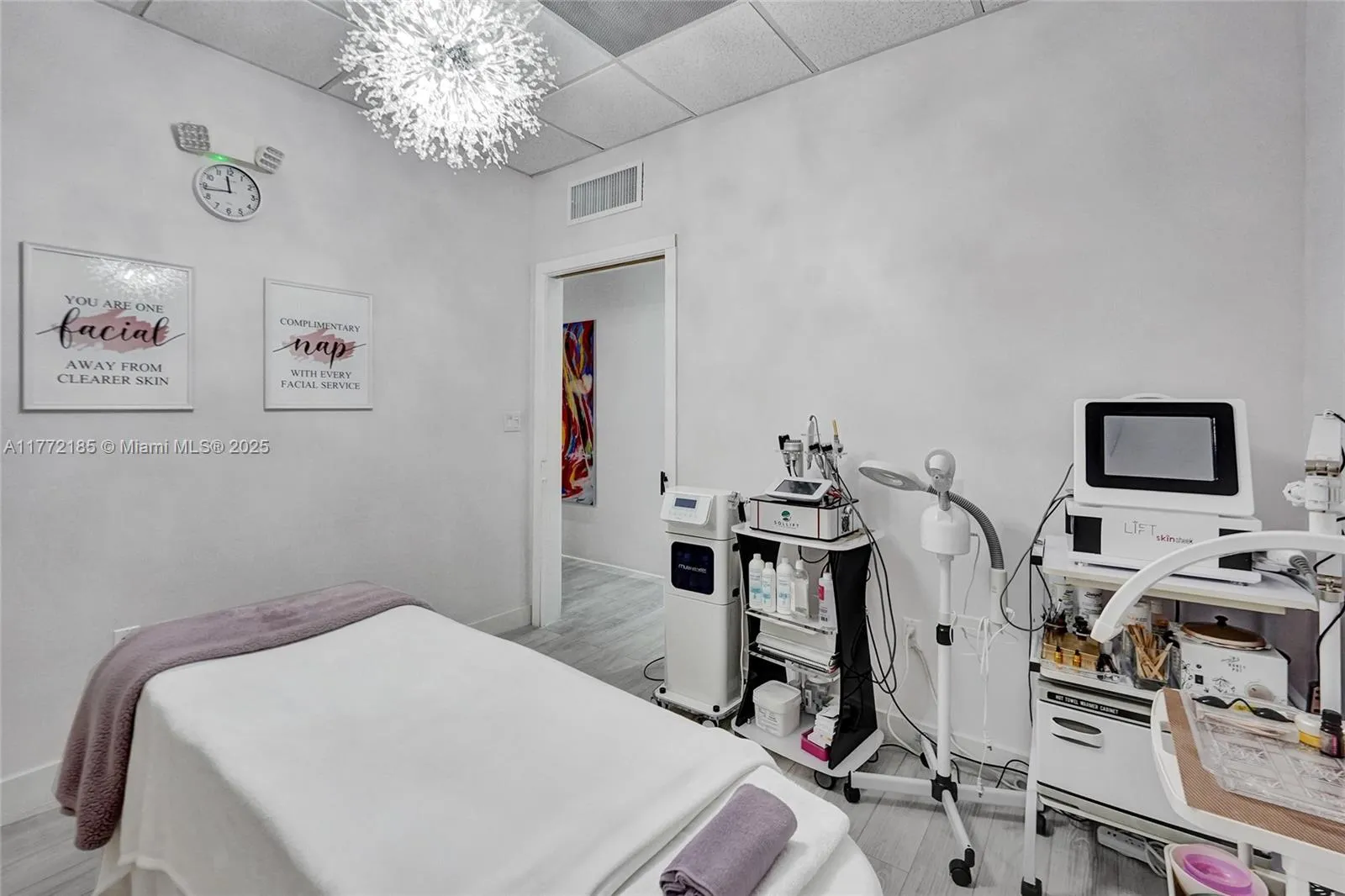 1637 N Hiatus, Pembroke Pines, Florida 33026, Pembroke Pines, Florida 33026, ,Business Opportunity,For Sale,1637 N Hiatus, Pembroke Pines, Florida 33026,A11772185