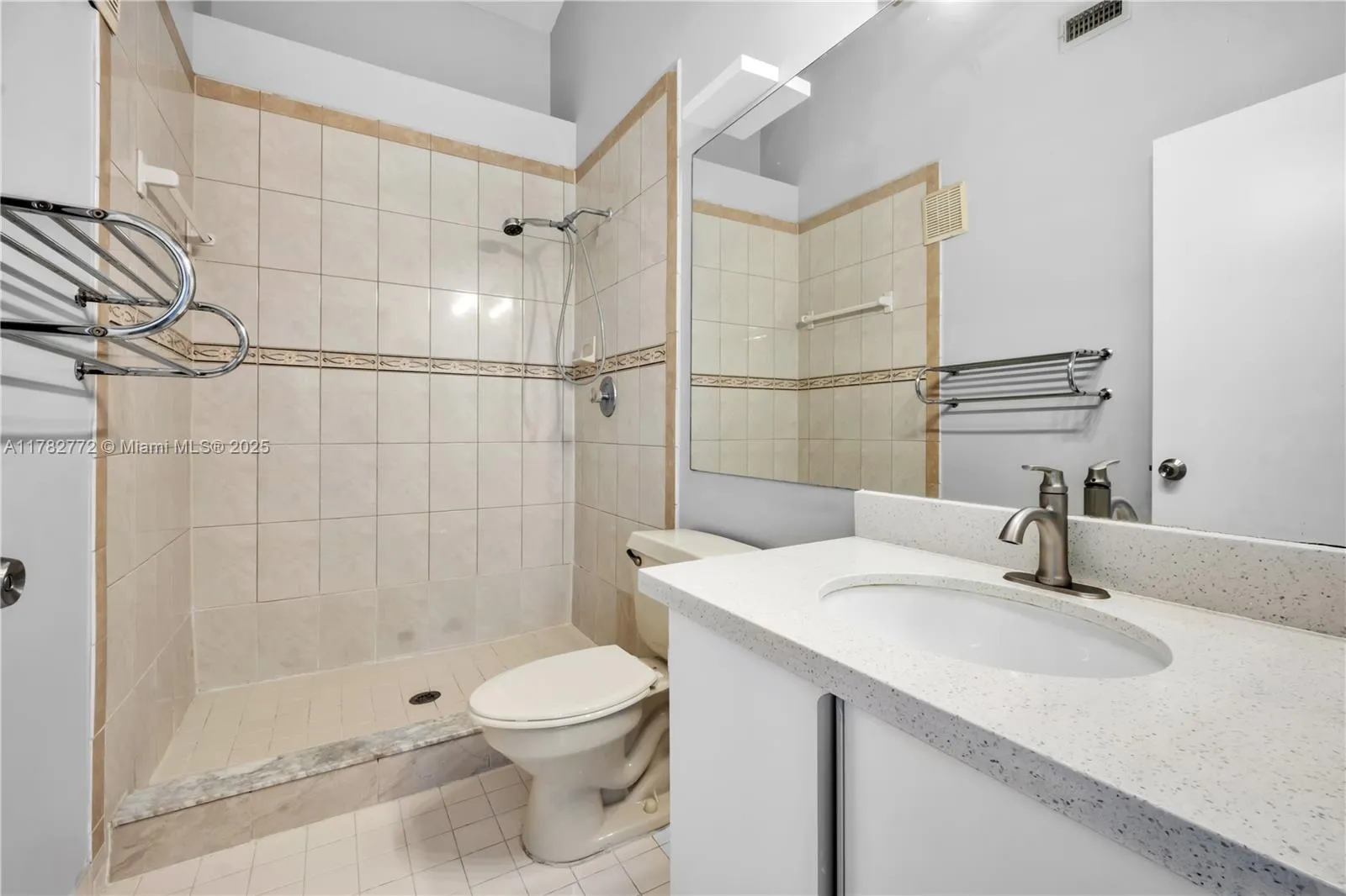 Pembroke Pines, Florida 33026, Pembroke Pines, Florida 33026, 3 Bedrooms Bedrooms, ,2 BathroomsBathrooms,Residential,For Sale, Pembroke Pines, Florida 33026,A11782772