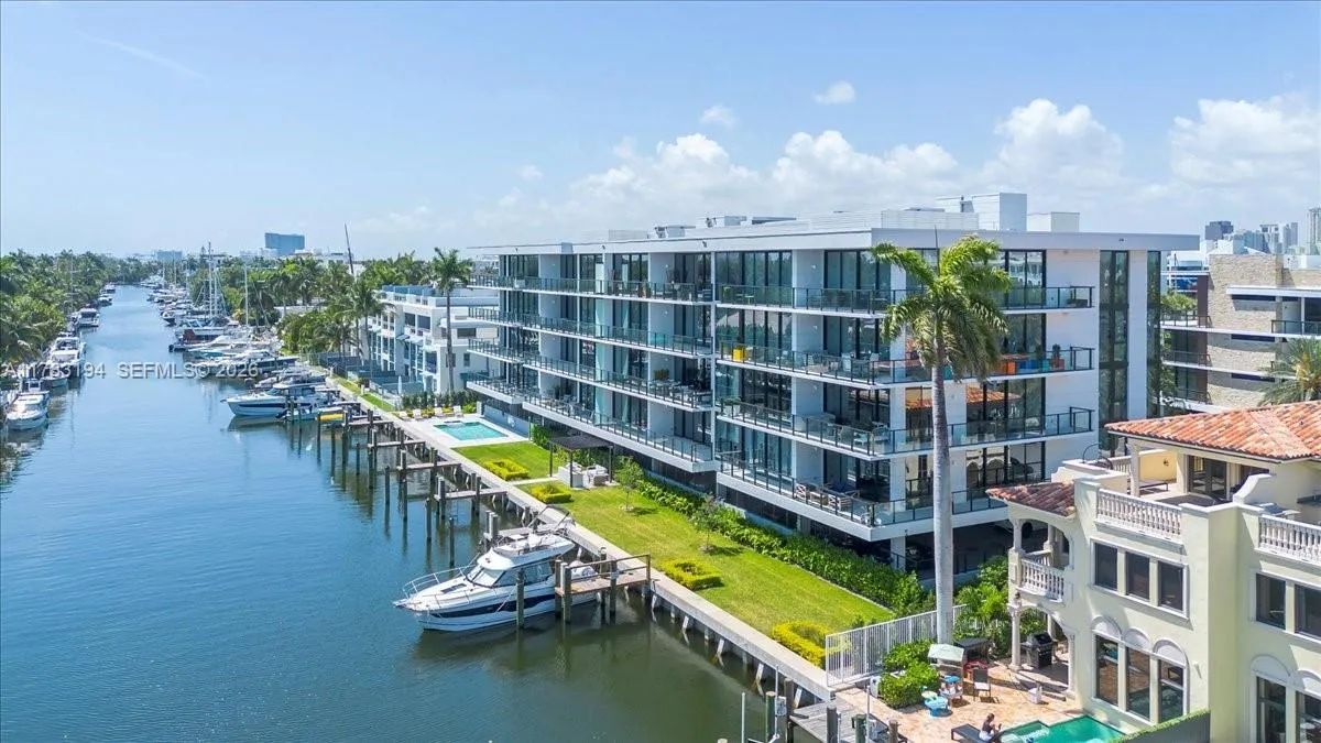 160 Isle Of Venice Dr. 403, Fort Lauderdale, Flori, Fort Lauderdale, Florida 33301, 3 Bedrooms Bedrooms, ,3 BathroomsBathrooms,Residential,For Sale,160 Isle Of Venice Dr. 403, Fort Lauderdale, Flori,A11783194